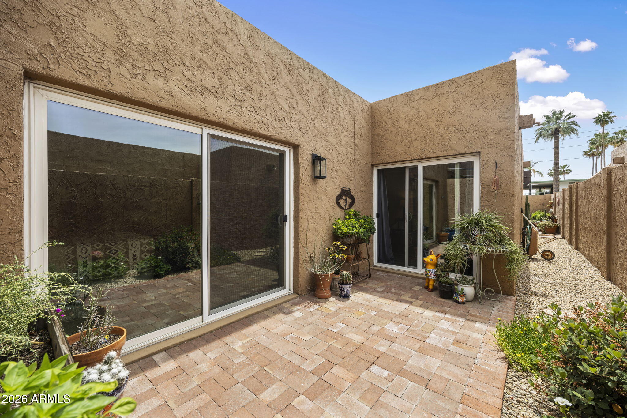 CASA LA PALOMA TOWNHOUSES - Residential