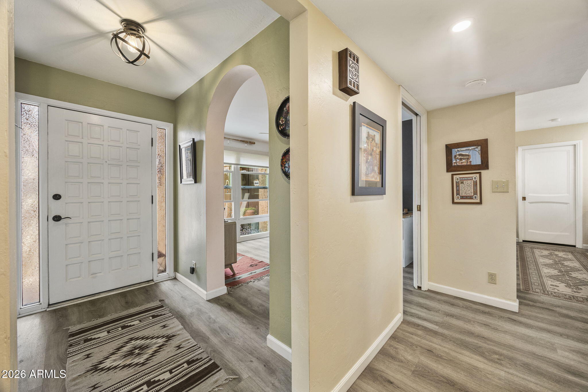 6502 N La Paloma Este --