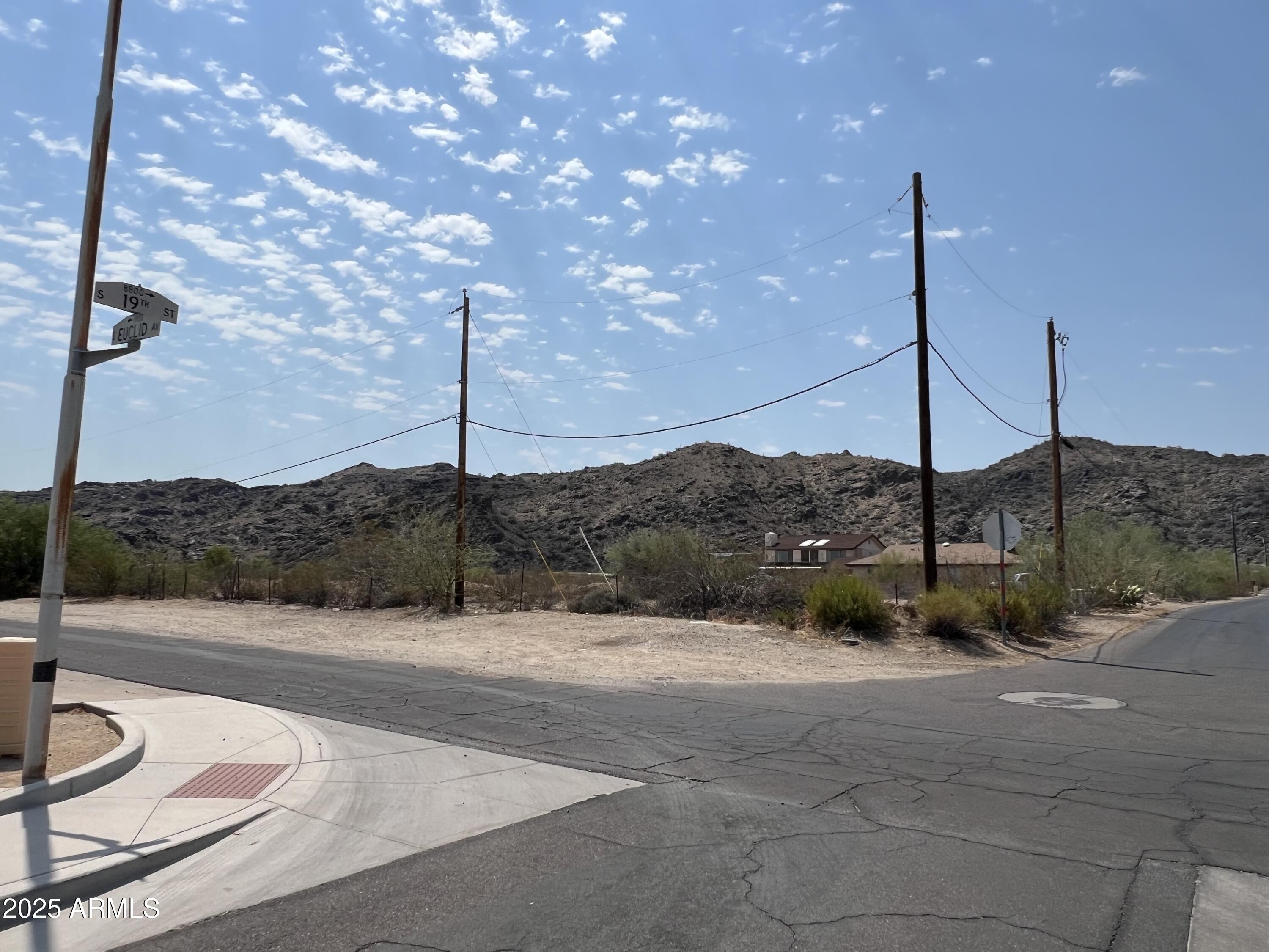 8803 S 19TH Street -