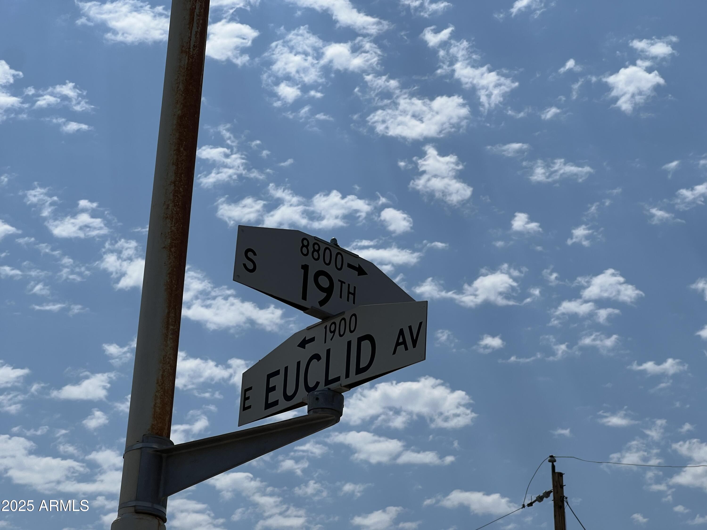 8803 S 19TH Street -