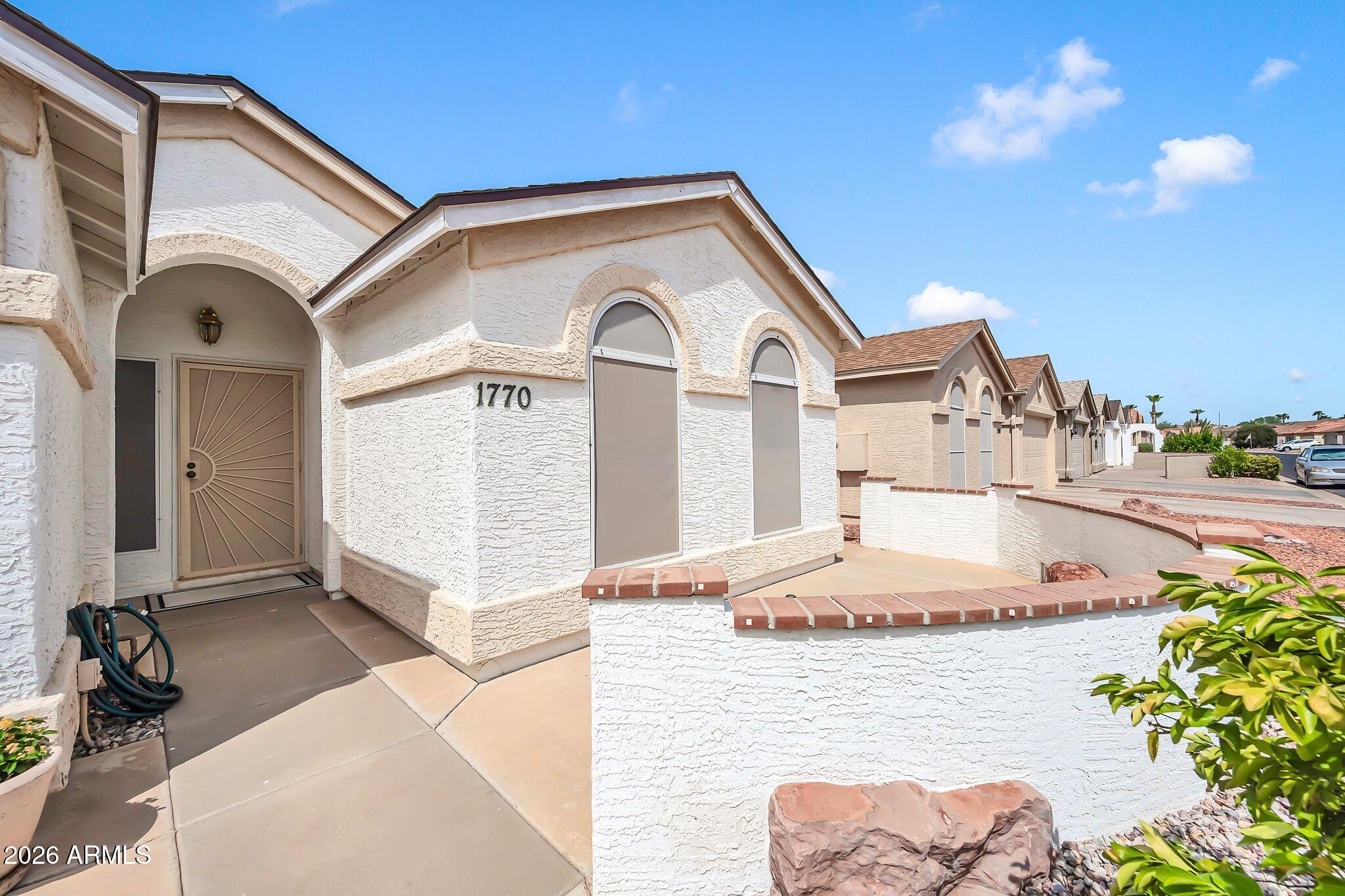 1770 E WESTCHESTER Drive