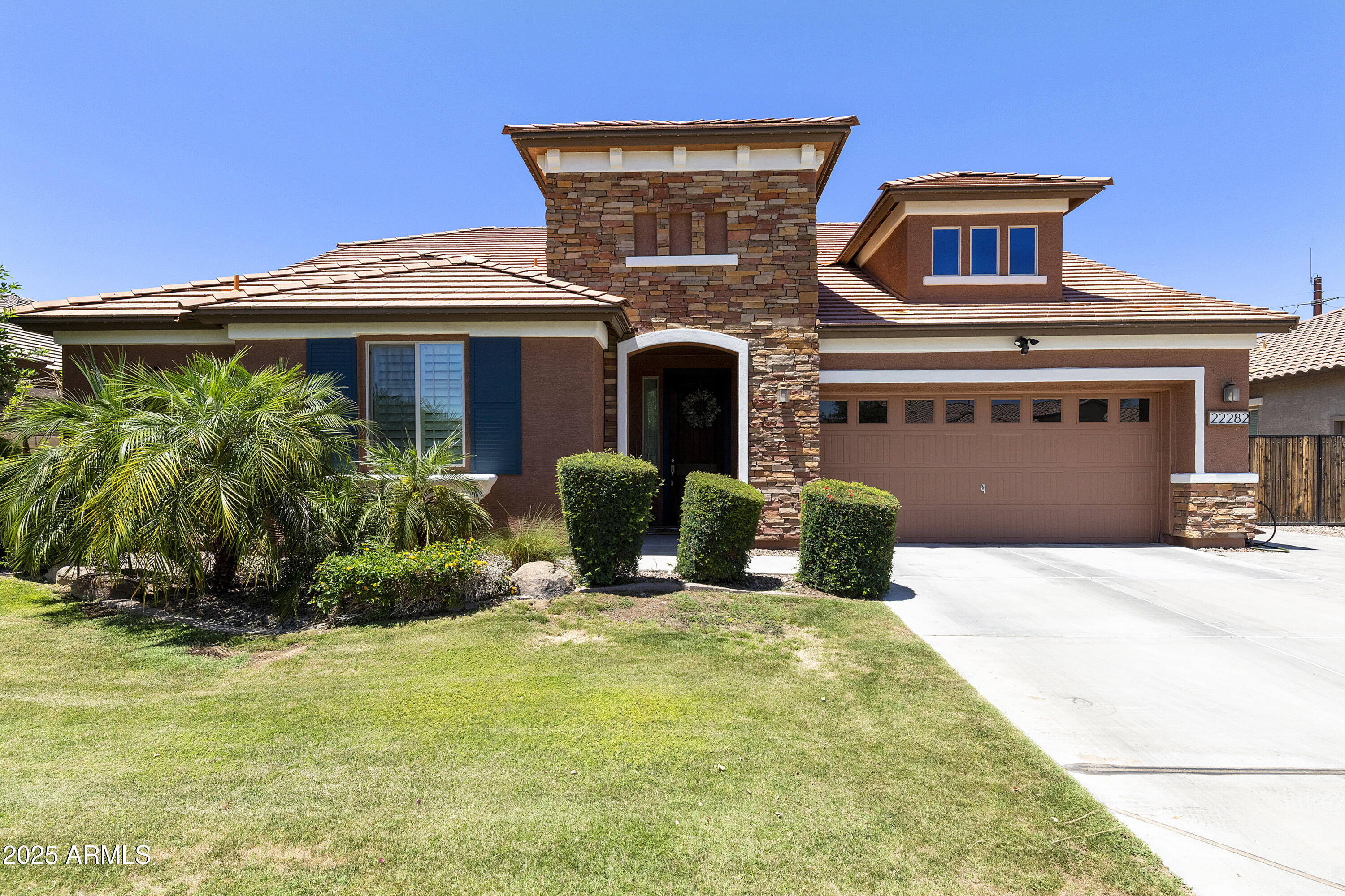 Homes for Sale in Queen Creek Arizona 1 22282 E PICKETT Court