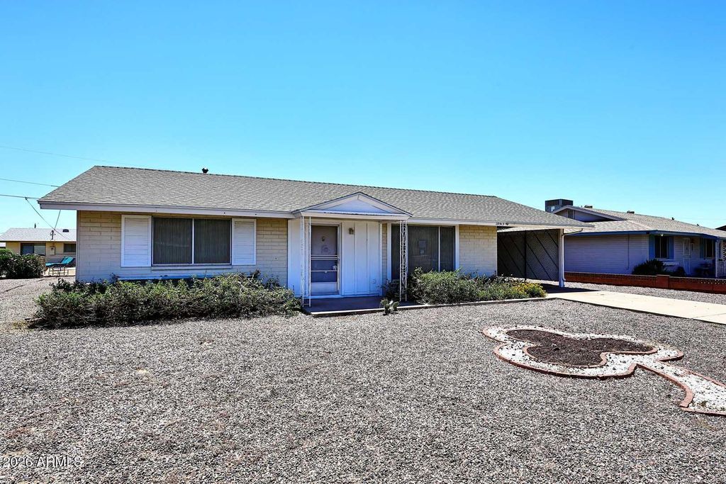 Photo of 10913 W Canterbury Drive, Sun City, AZ 85351 (MLS # 7044259)