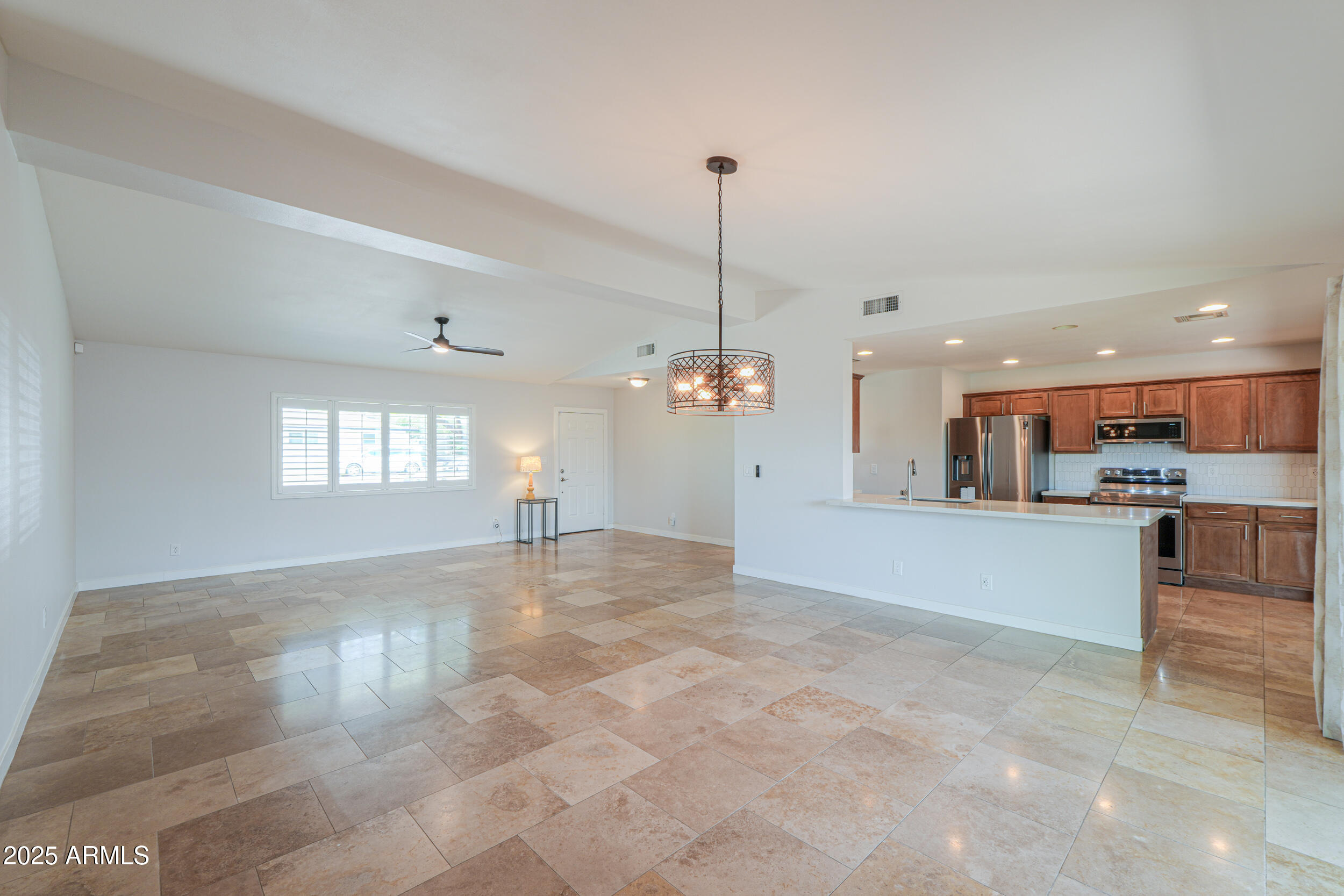 1901 E FLYNN Lane