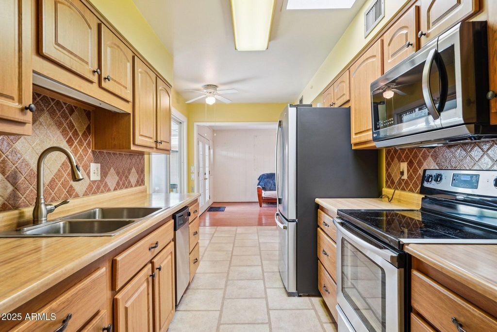 Photo of 13443 W Copperstone Drive, Sun City West, AZ 85375 (MLS # 6917720)