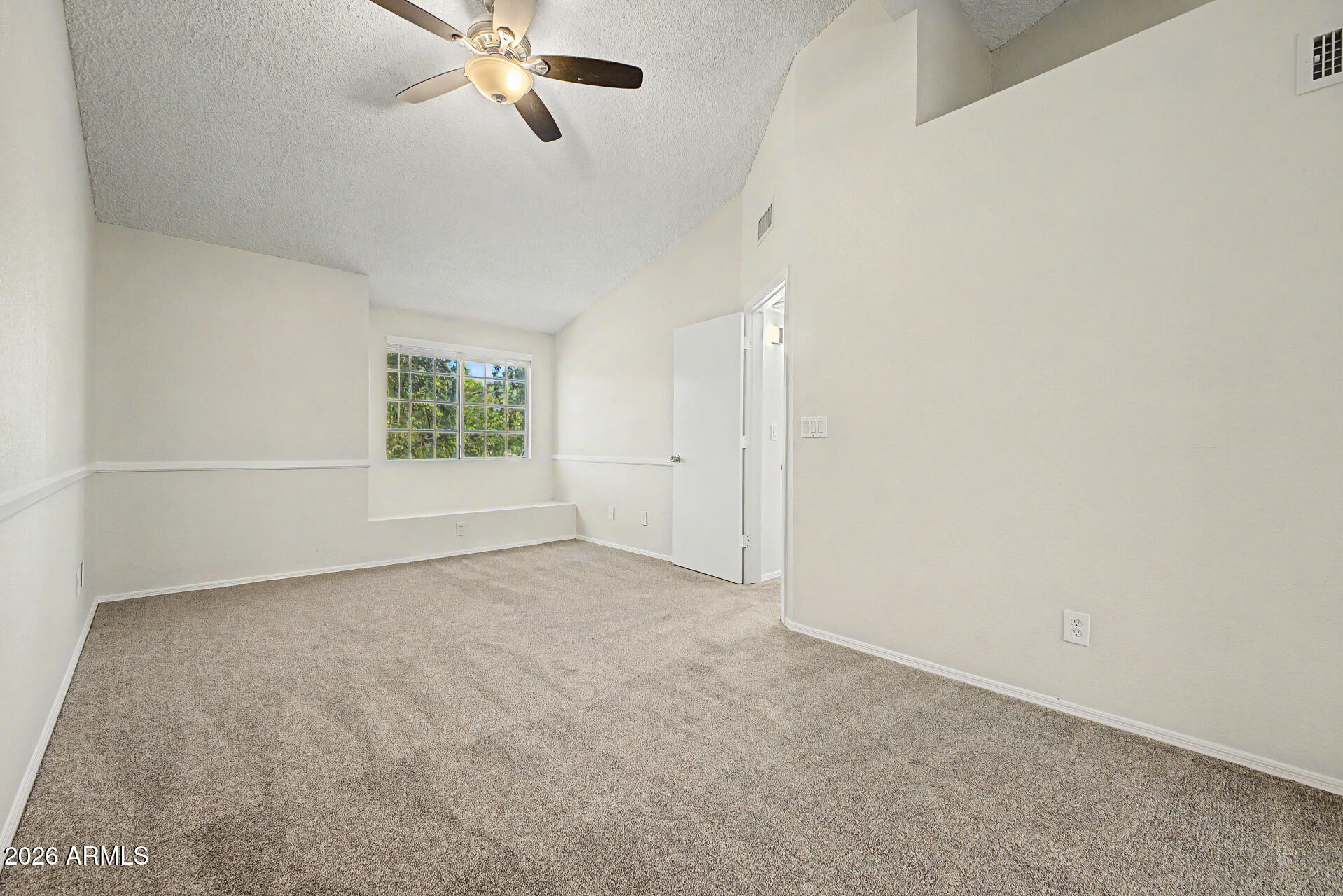 625 S WESTWOOD -- 129