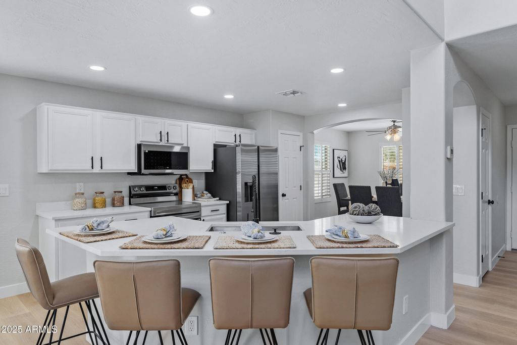 Photo of 23471 S 221st Street, Queen Creek, AZ 85142 (MLS # 6947391)