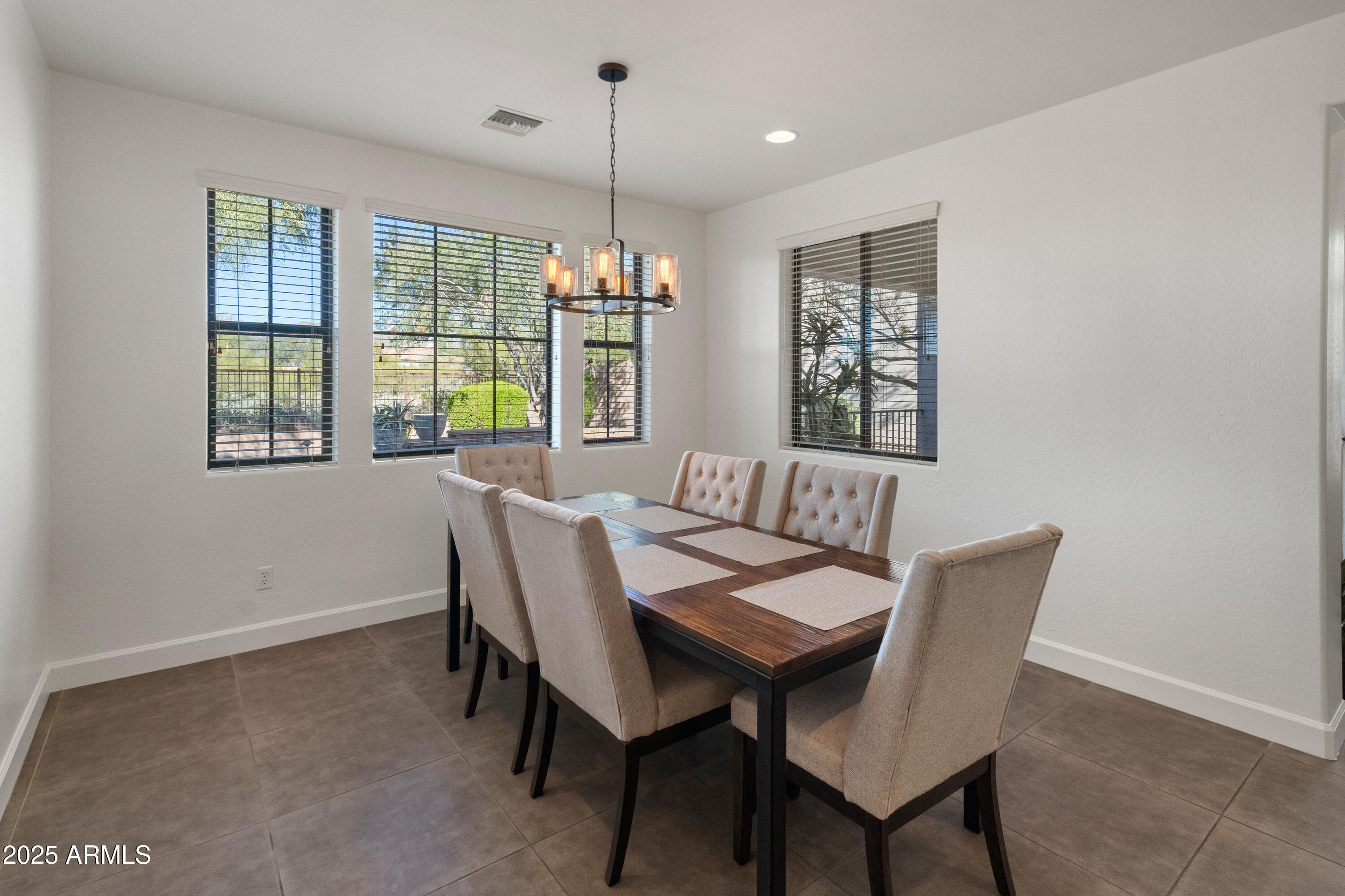 10062 E SOUTH BEND Drive