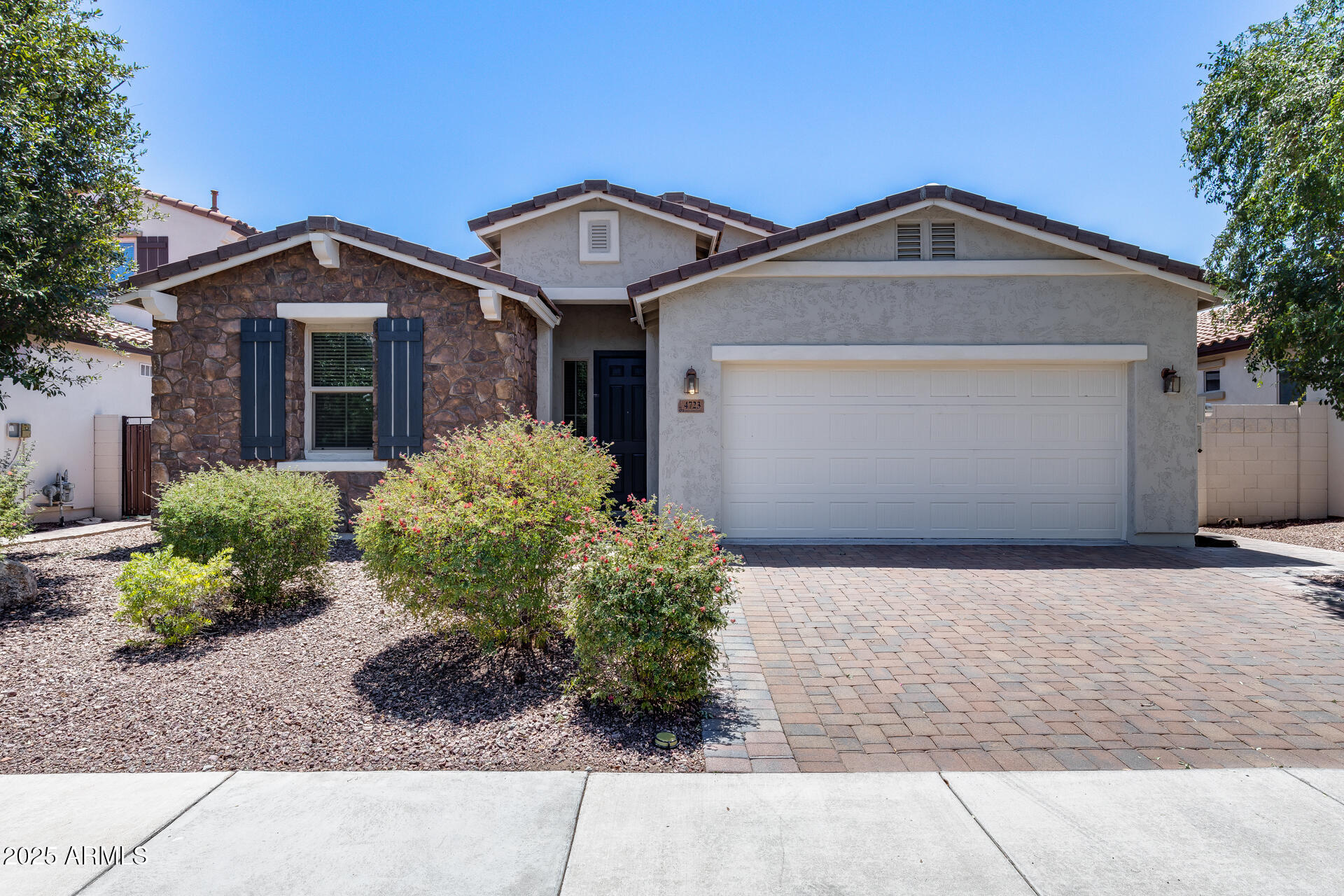 4723 W BUCKSKIN Trail