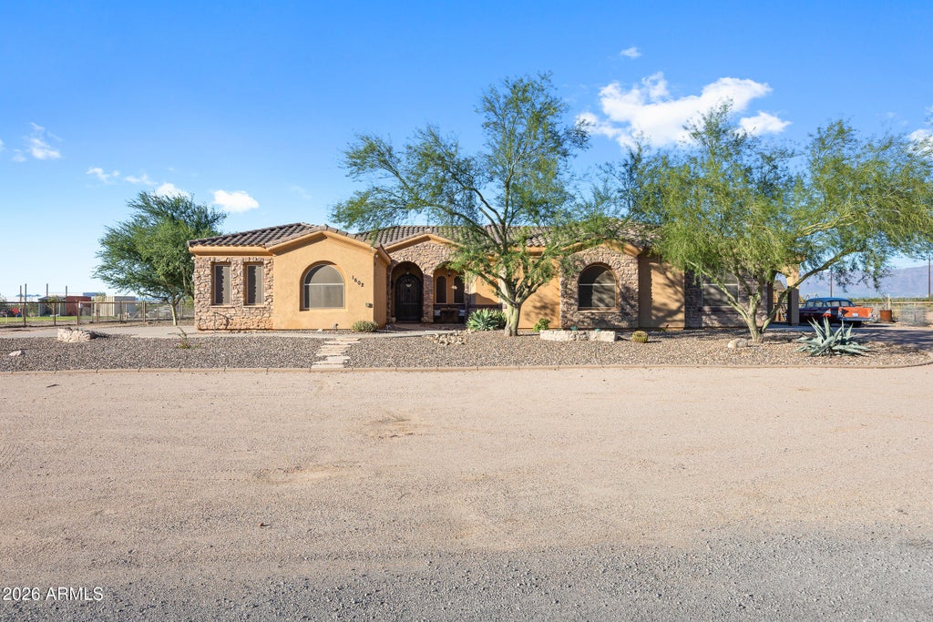 Photo of 1602 E Lobo Street, San Tan Valley, AZ 85140 (MLS # 7095403)