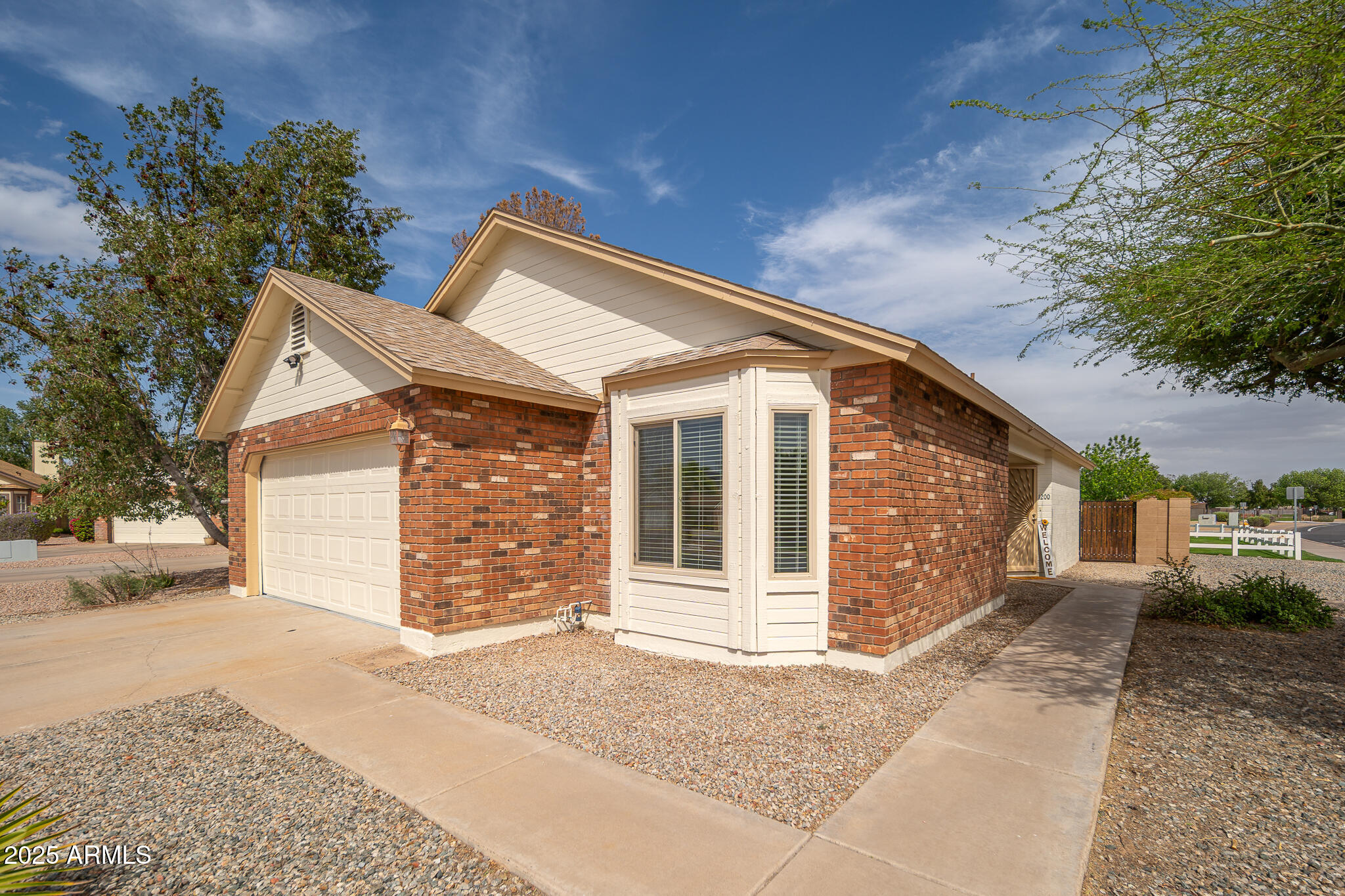 1200 W BOXELDER Circle