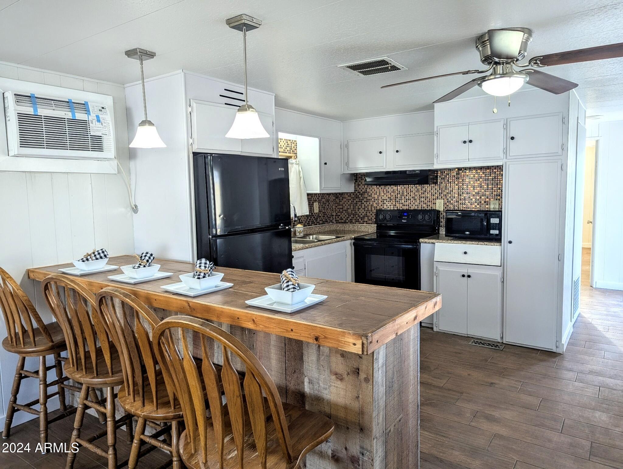 7300 N 51ST Avenue F93