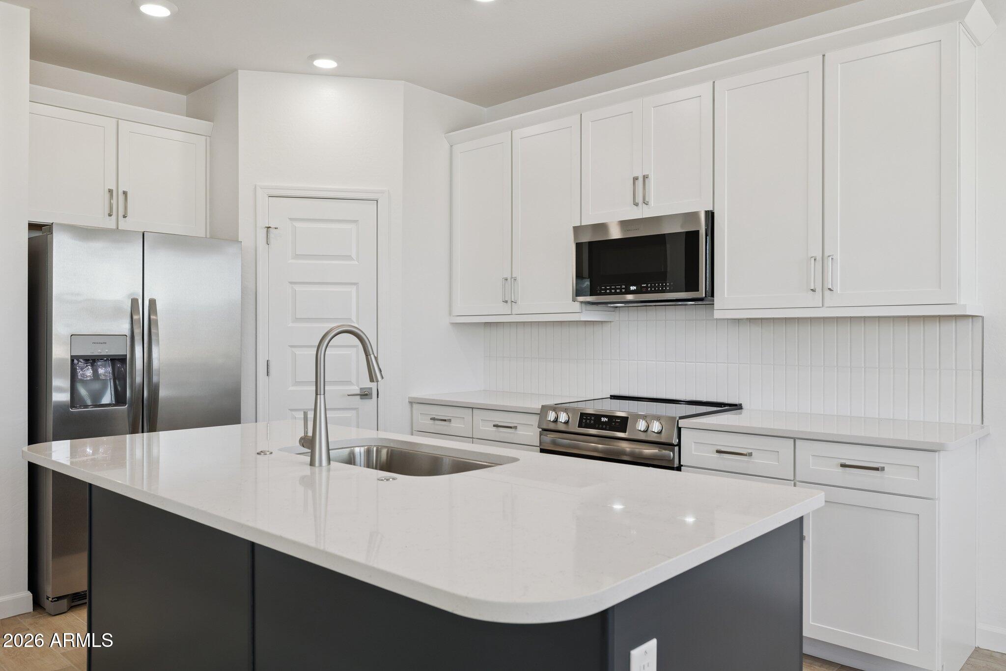 32580 N SMOKE VIEW Trail