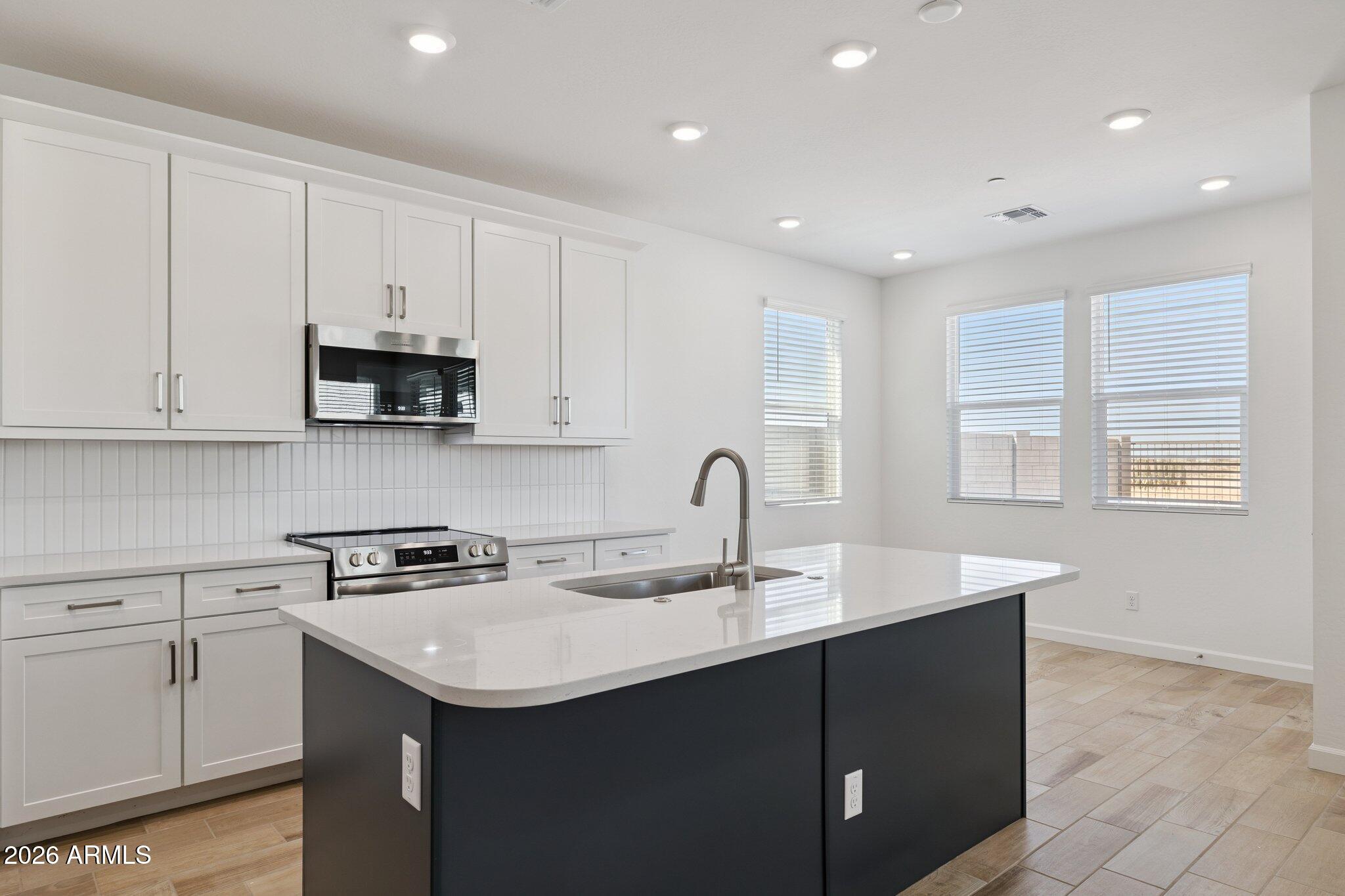 32580 N SMOKE VIEW Trail