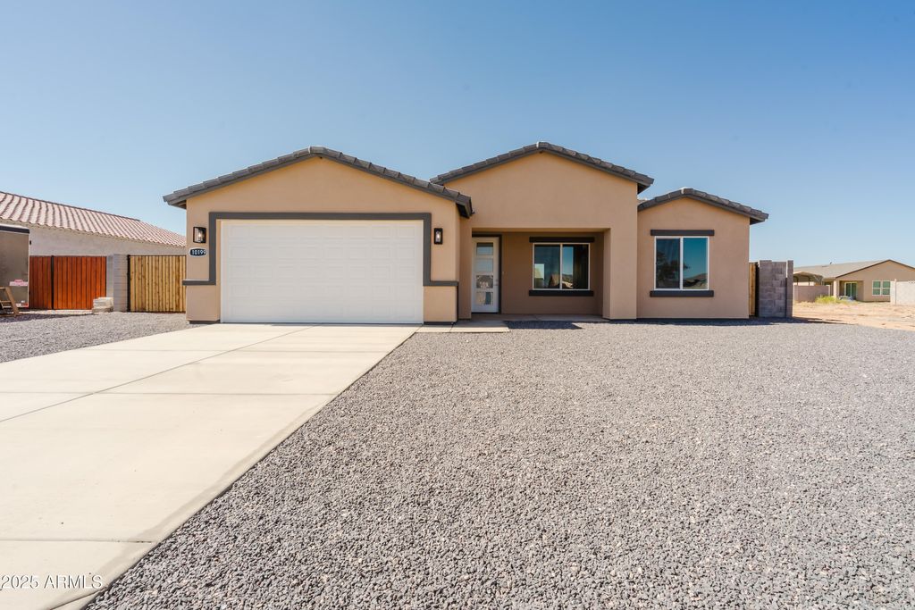 Photo of 10199 W Bradshaw Drive, Arizona City, AZ 85123 (MLS # 6899596)