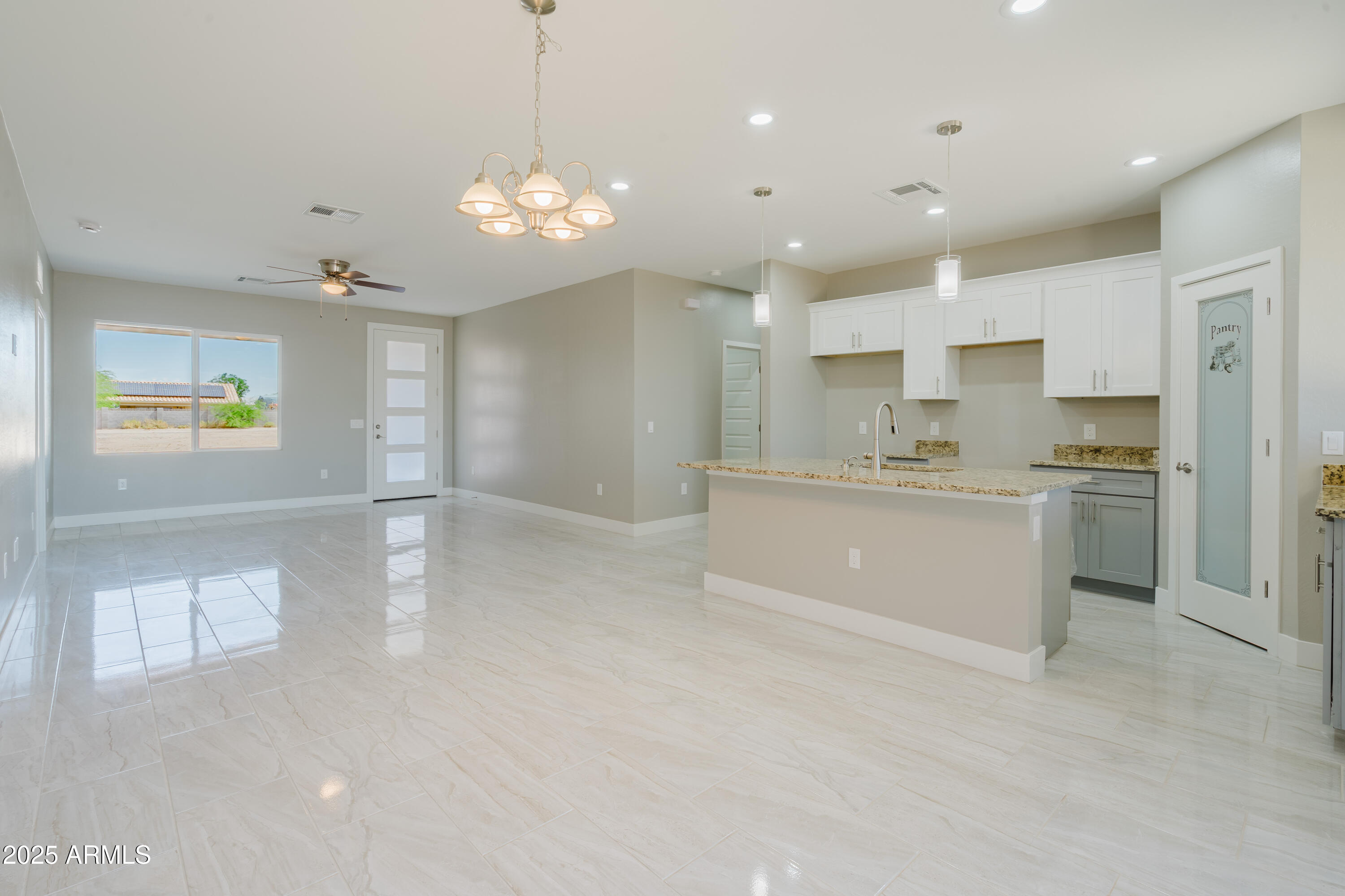 ARIZONA CITY UNIT FOUR - Residential