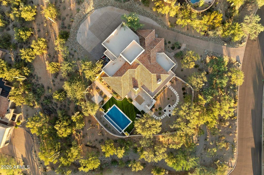 Photo of 35017 N Sunset Trail, Carefree, AZ 85377 (MLS # 6929205)
