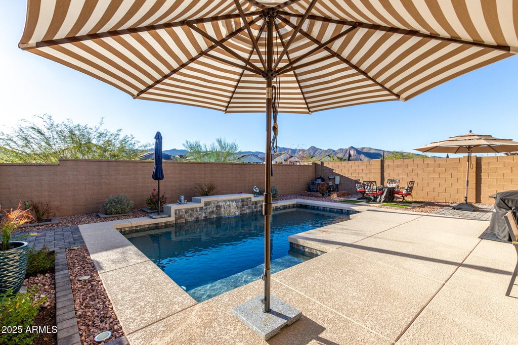 Photo of 4390 N 202nd Lane, Litchfield Park, AZ 85340 (MLS # 7064550)