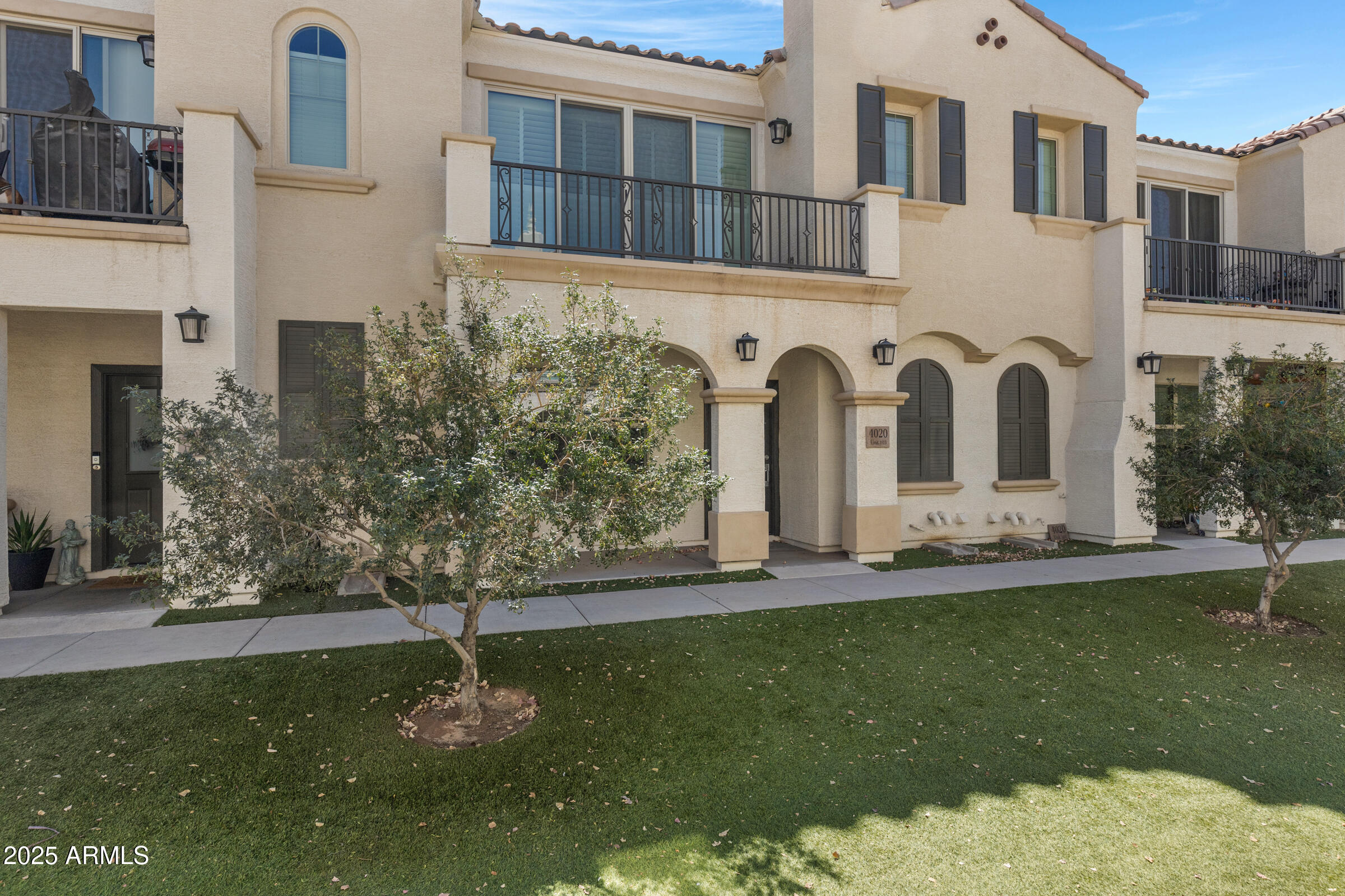 4020 E TOLEDO Street 103