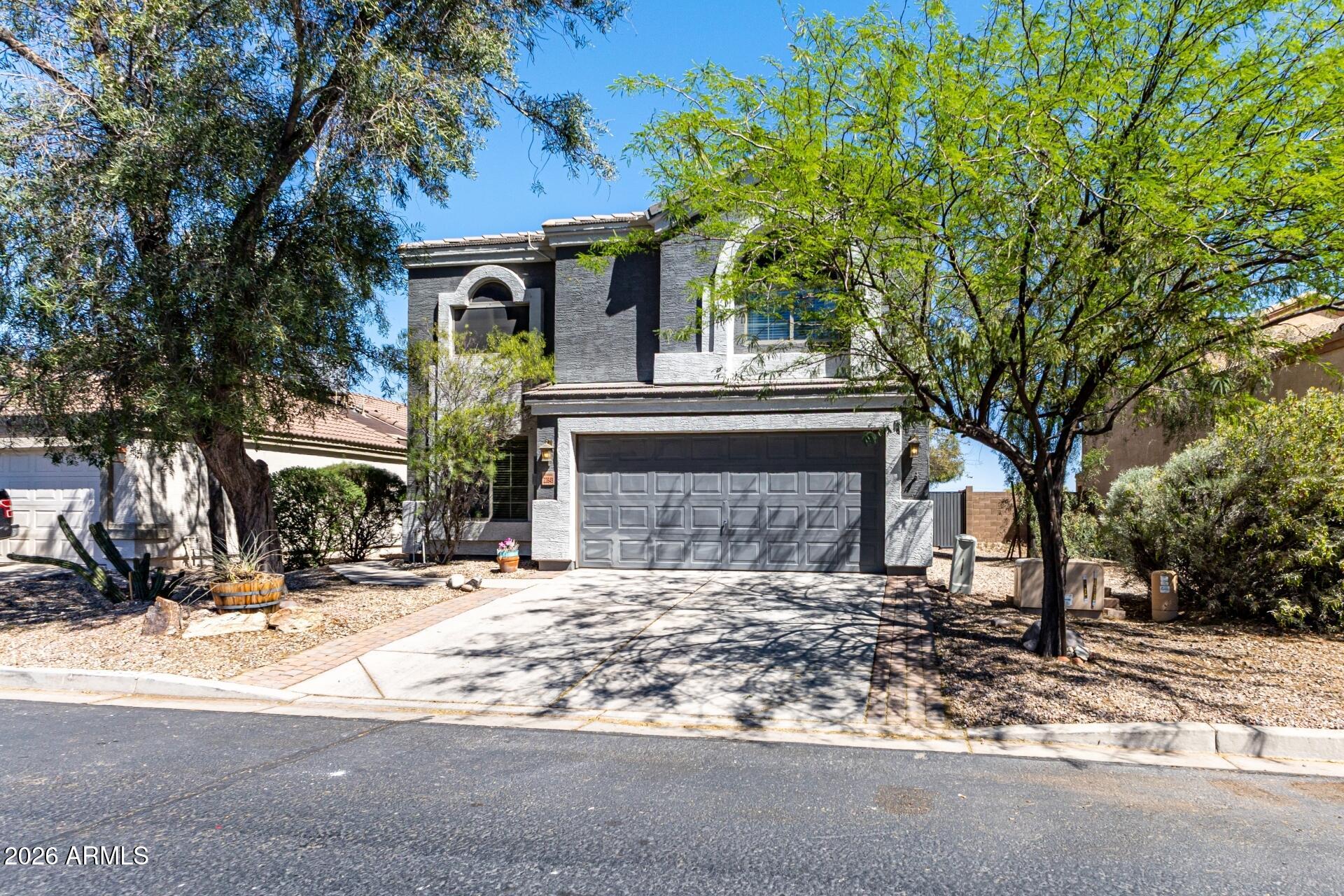 23649 N DESERT Drive