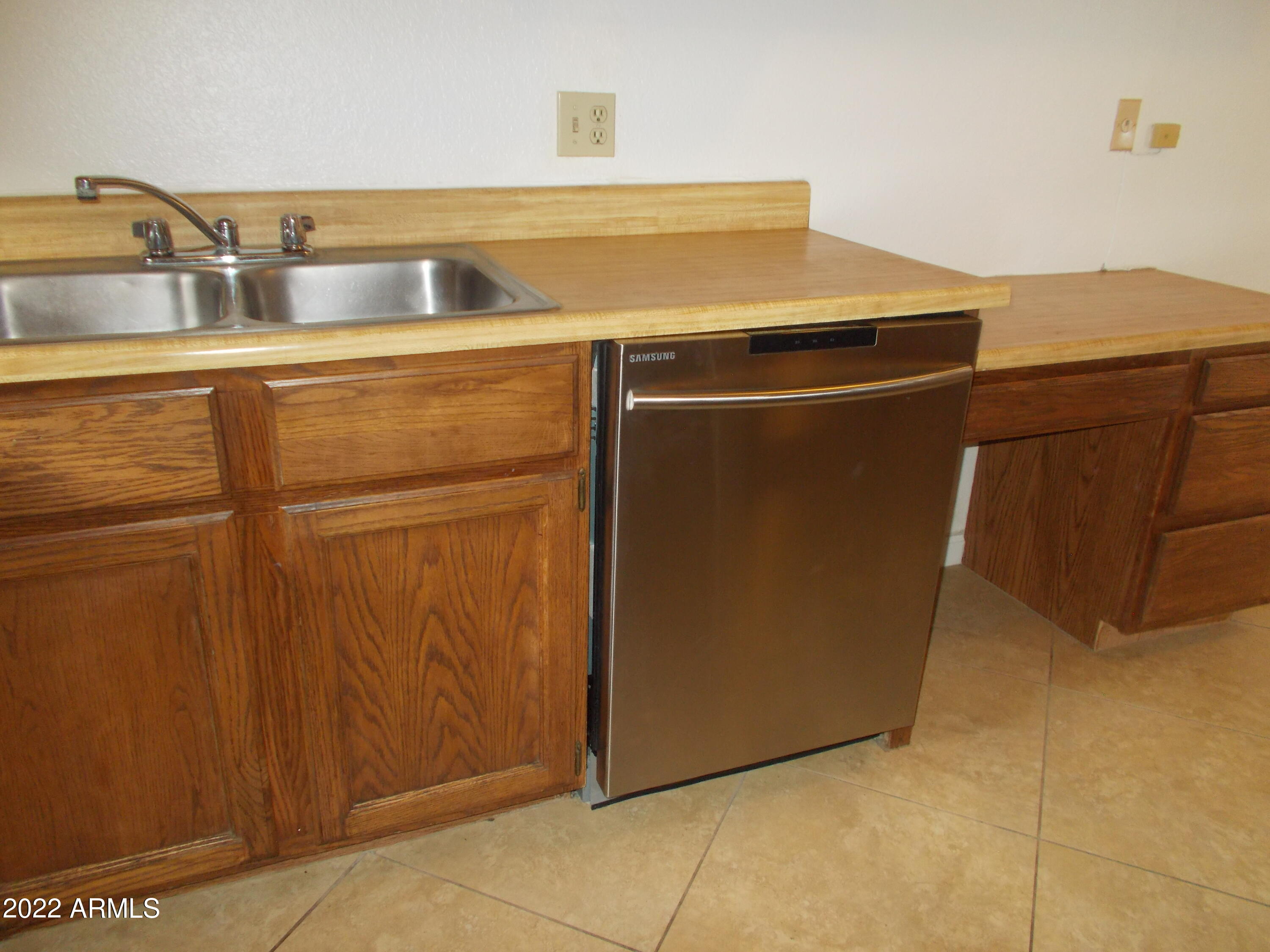 Las Casitas Condo - Residential