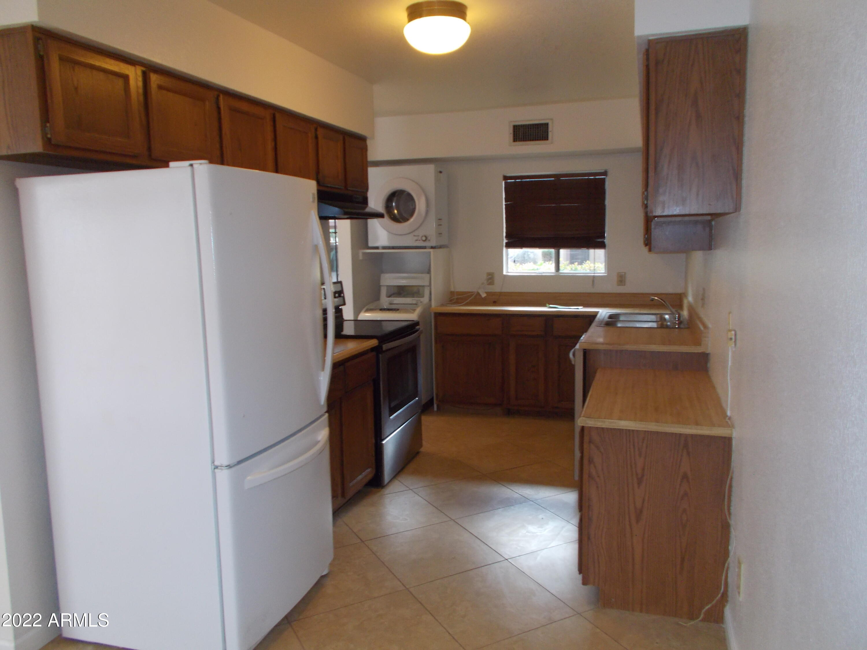 Las Casitas Condo - Residential