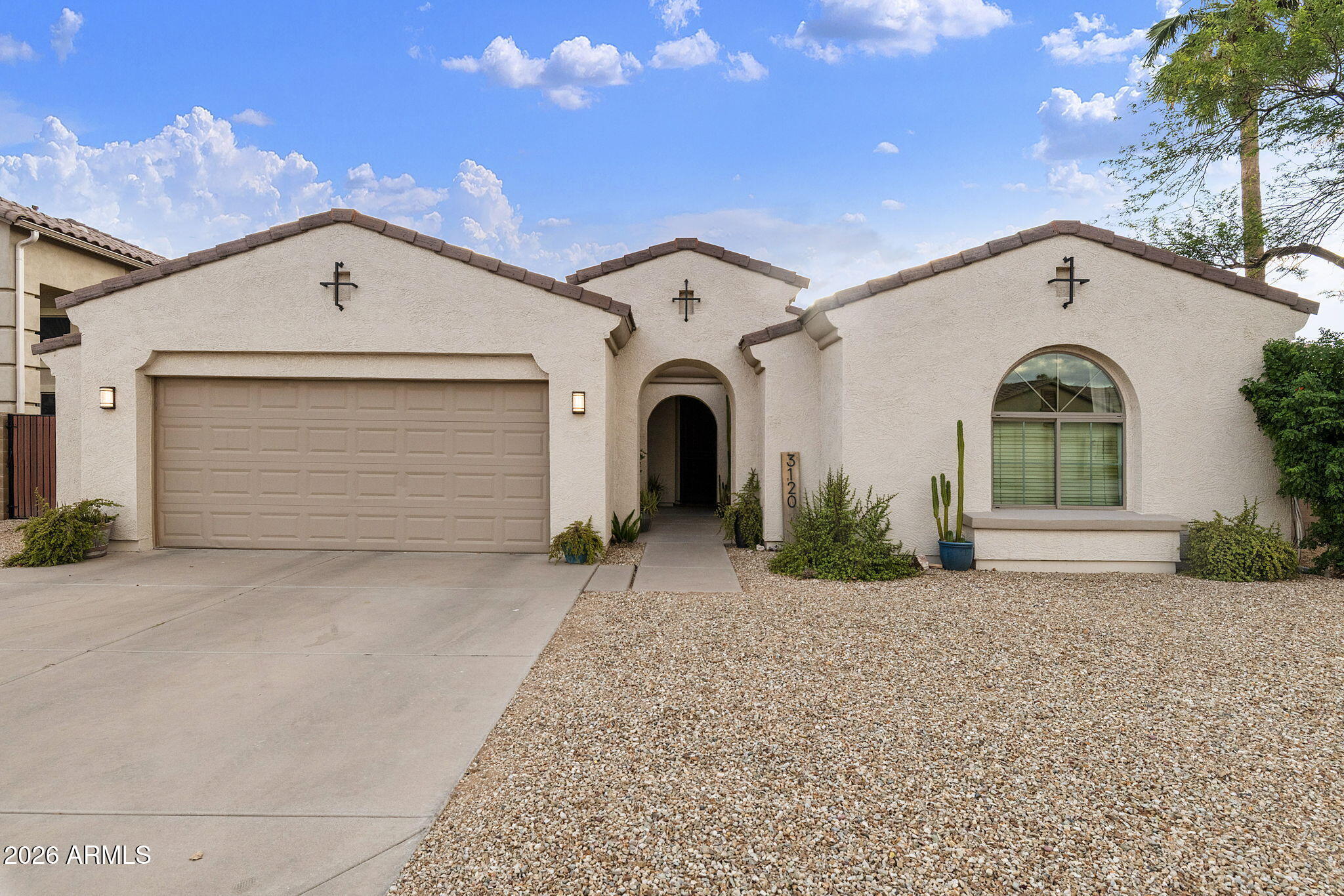 3120 S CHATSWORTH Circle