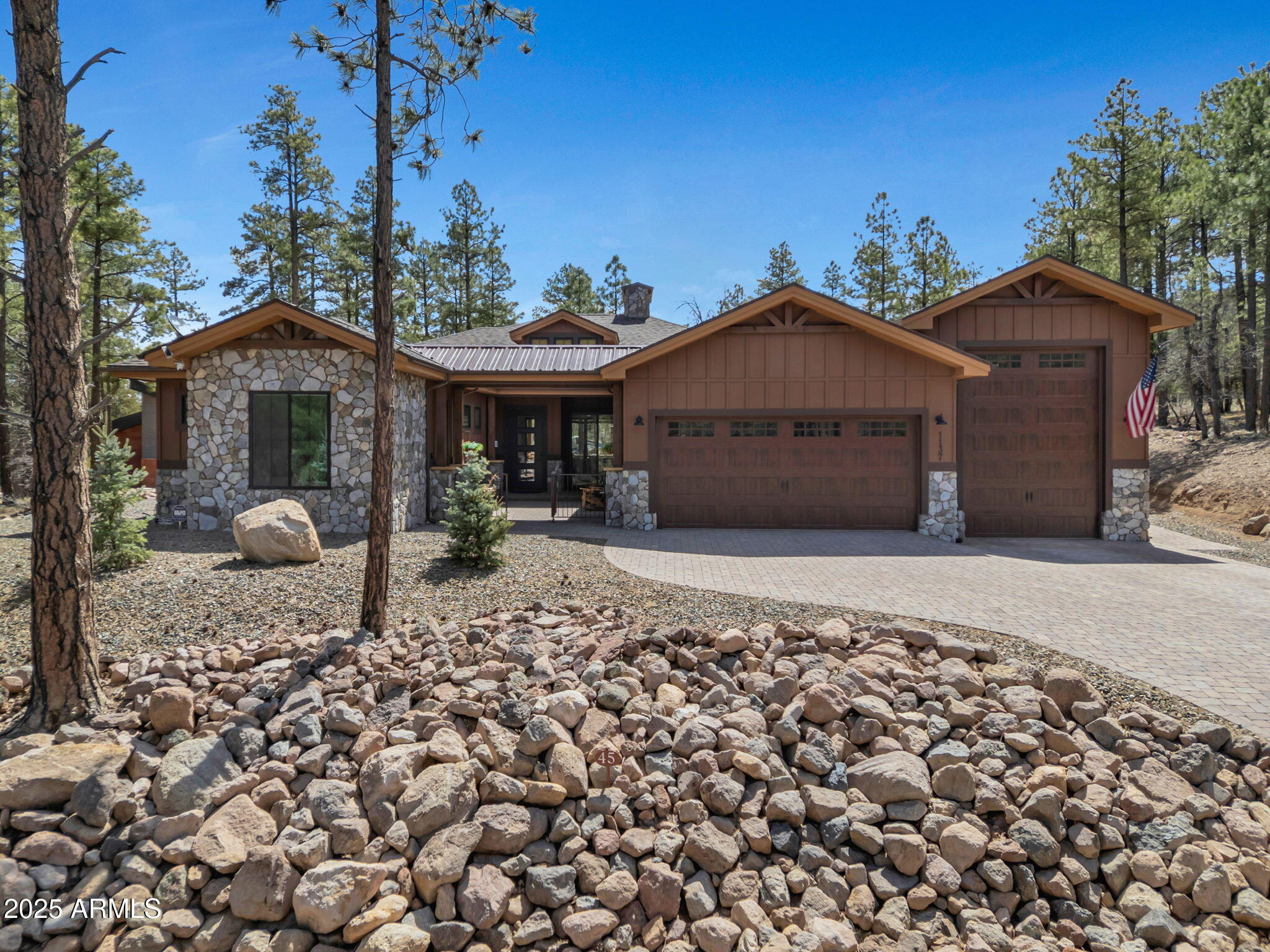1137 TIMBERNOOK Crossing