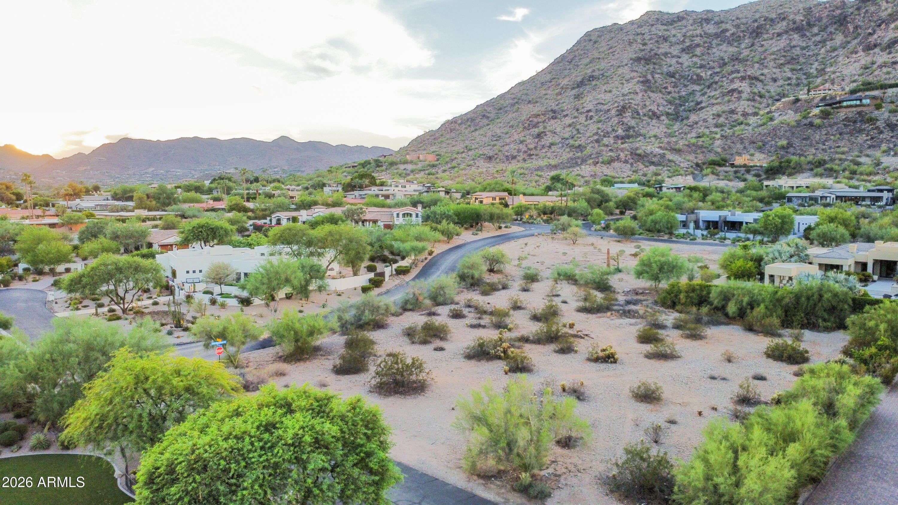 5676 E CACTUS WREN Road 10