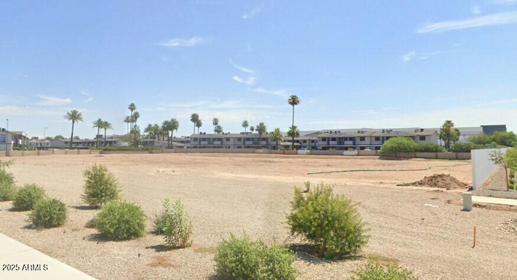 Photo of 0 59th &amp; Roosevelt #-, Phoenix, AZ 85034 (MLS # 6946041)