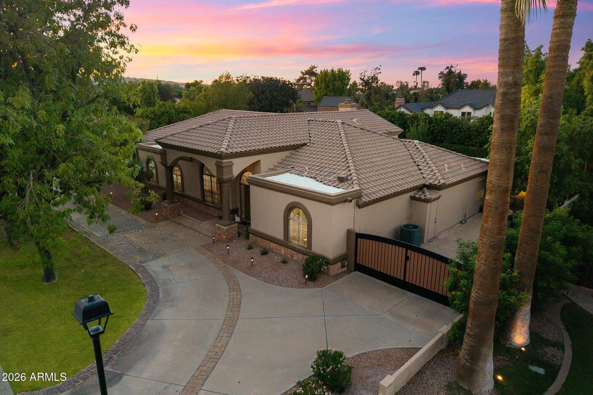 84 E BUENA VISTA Drive