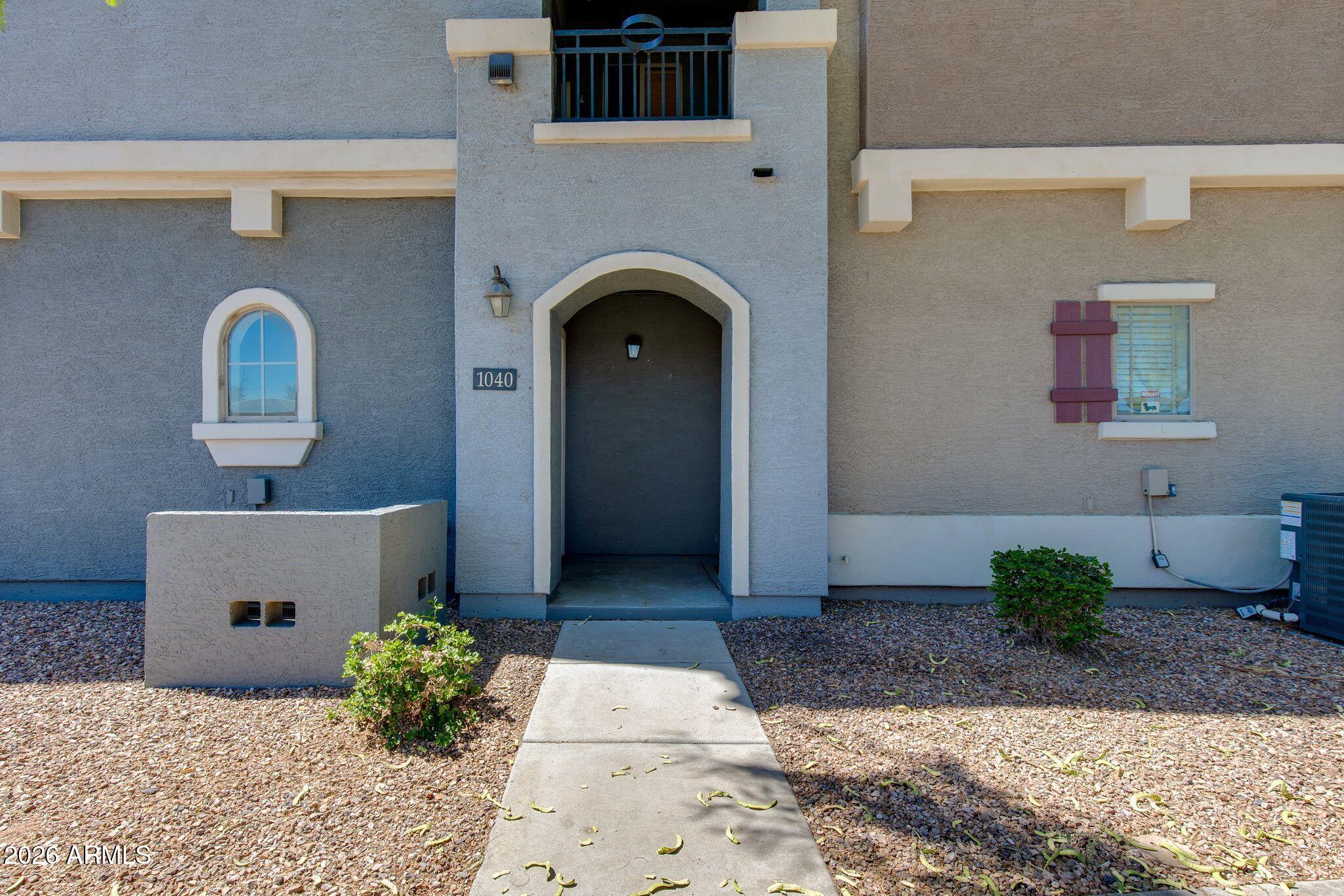 2401 E E Rio Salado Parkway -- 1040