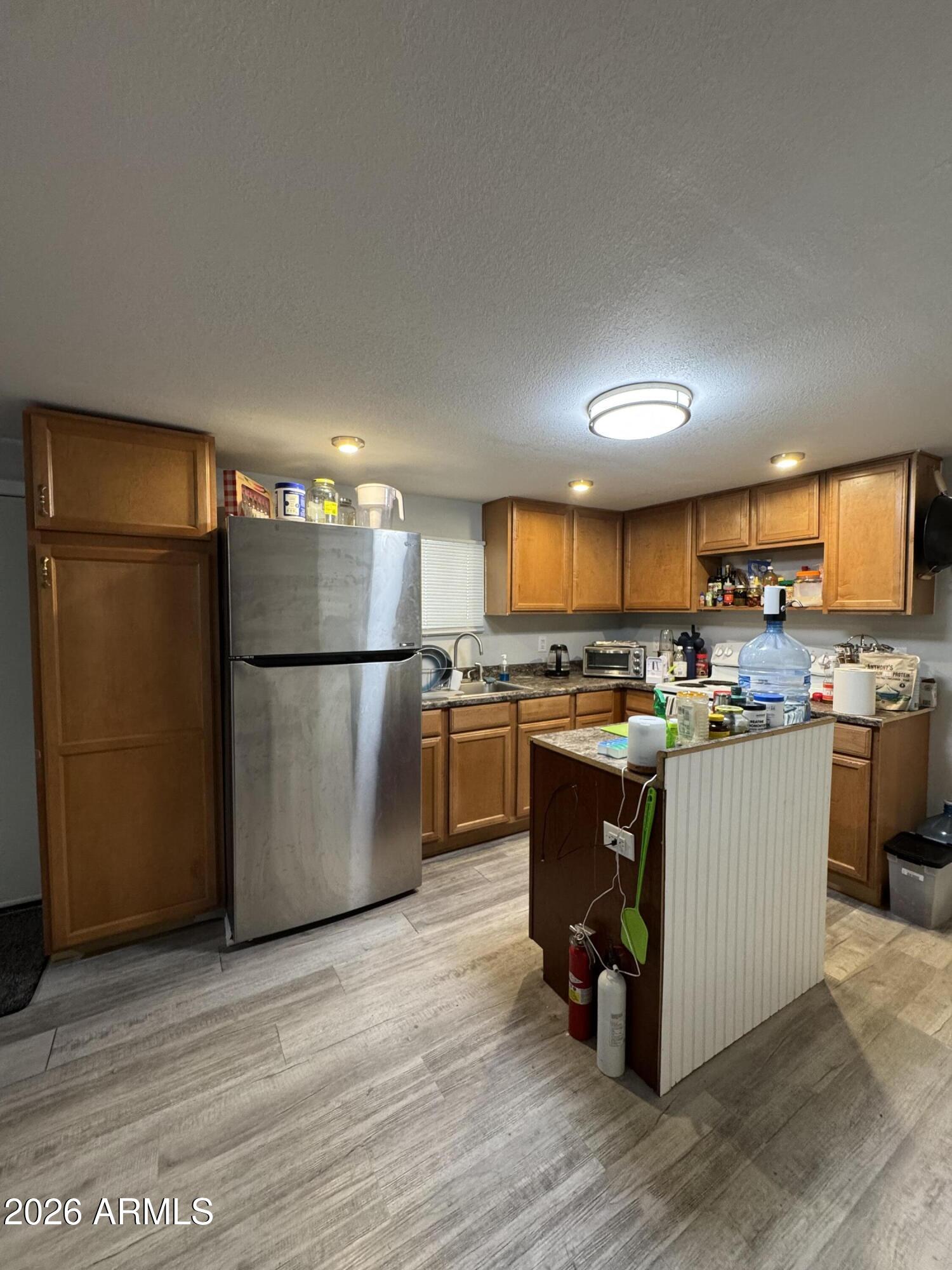8421 E MAIN Street 66