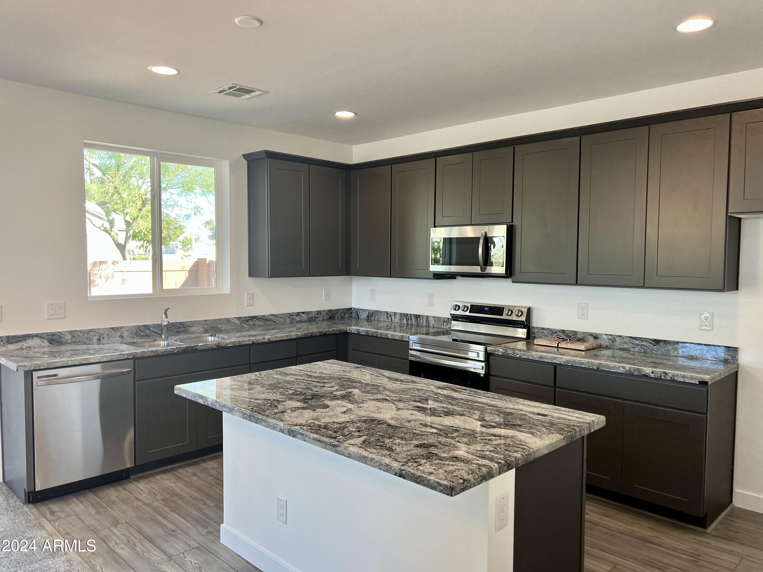 10722 E DRAGOON Circle