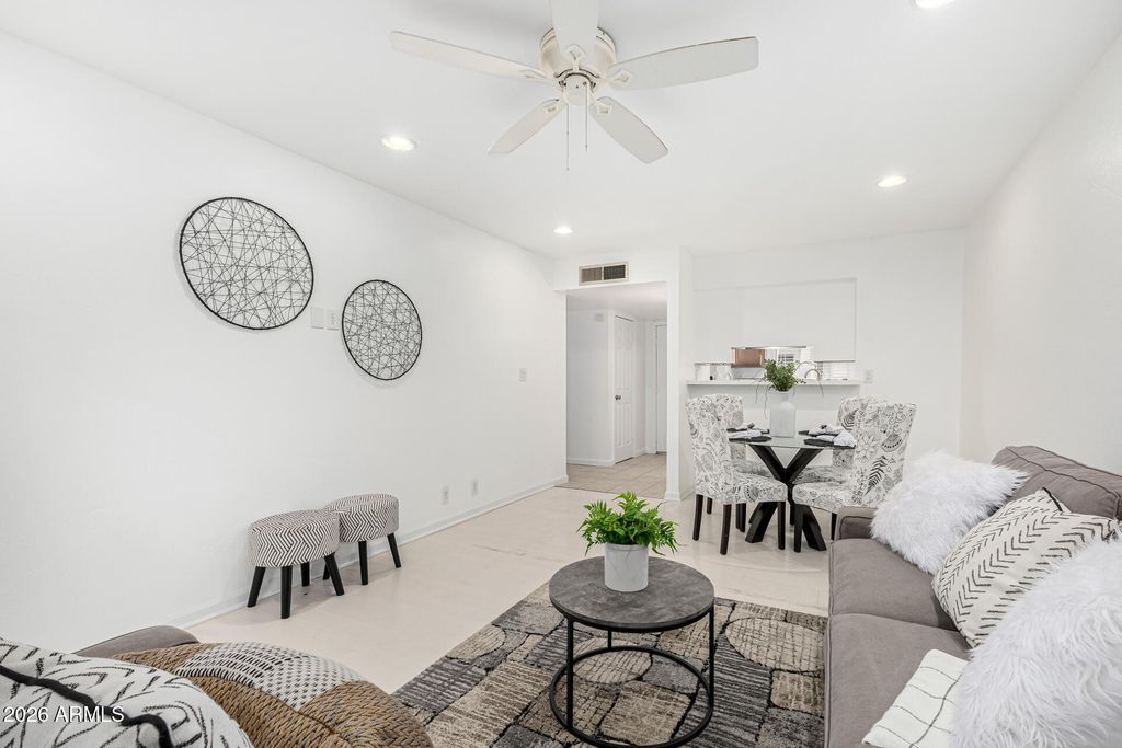 Photo of 4630 N 68th Street #275, Scottsdale, AZ 85251 (MLS # 6973948)