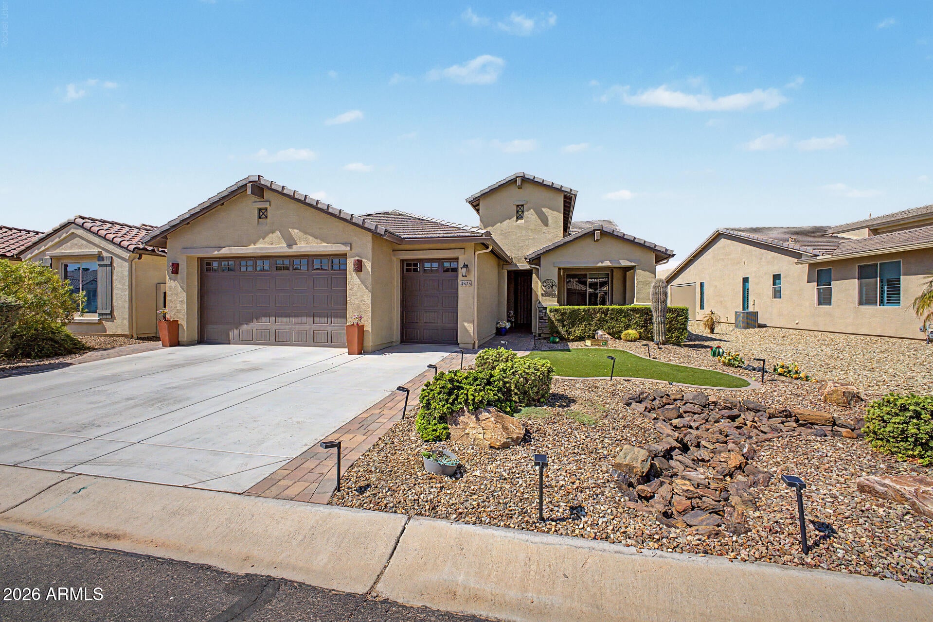 4325 W AGAVE Avenue