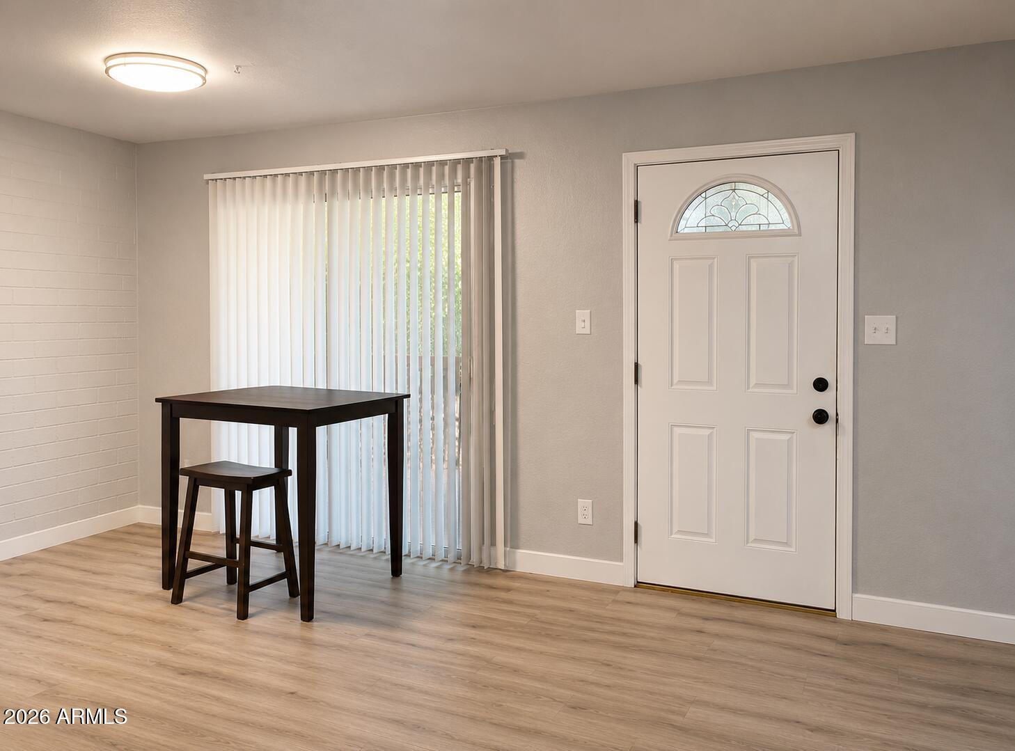 1217 N GRANITE REEF Road