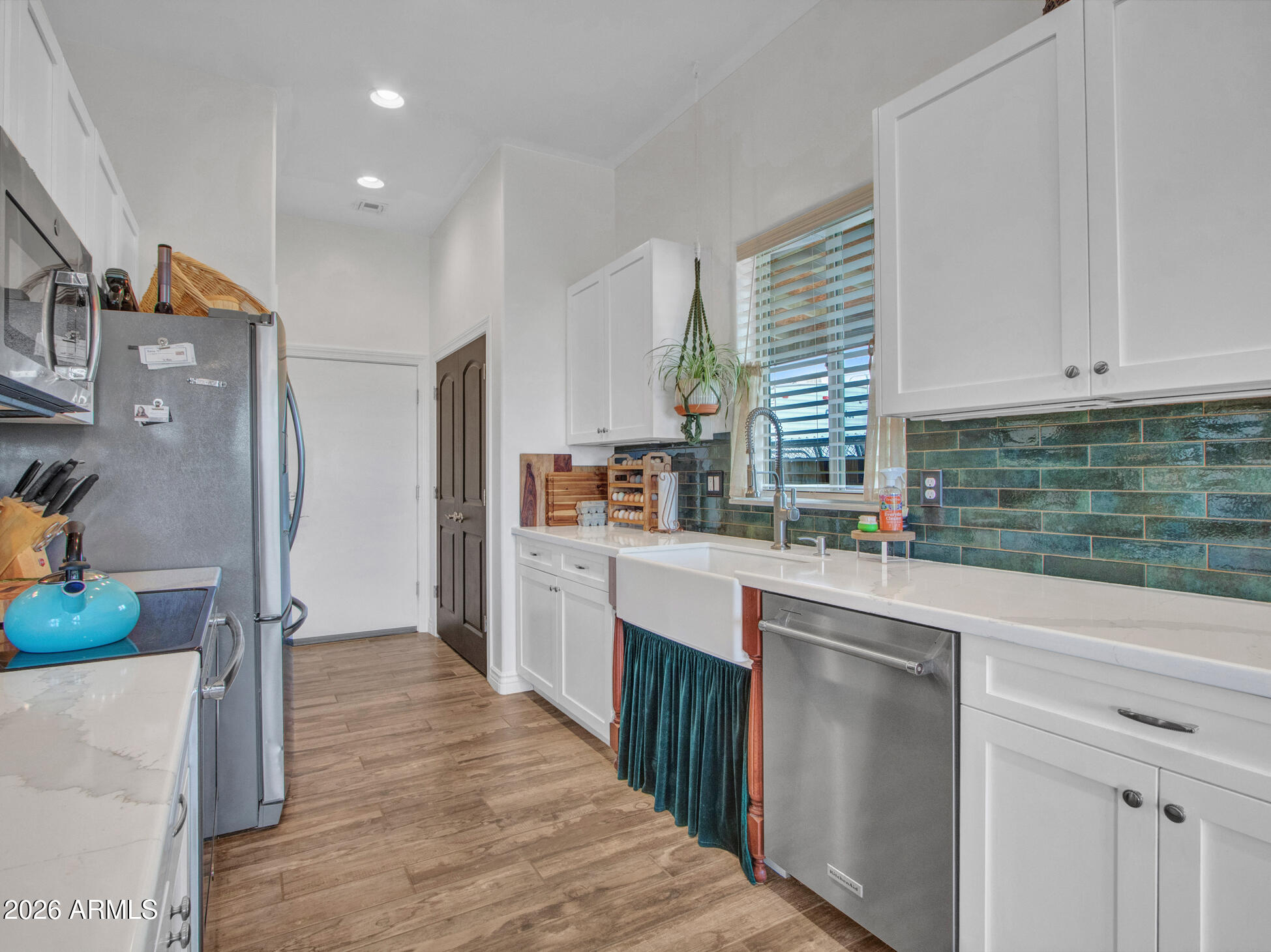 25516 W HUNTER Drive