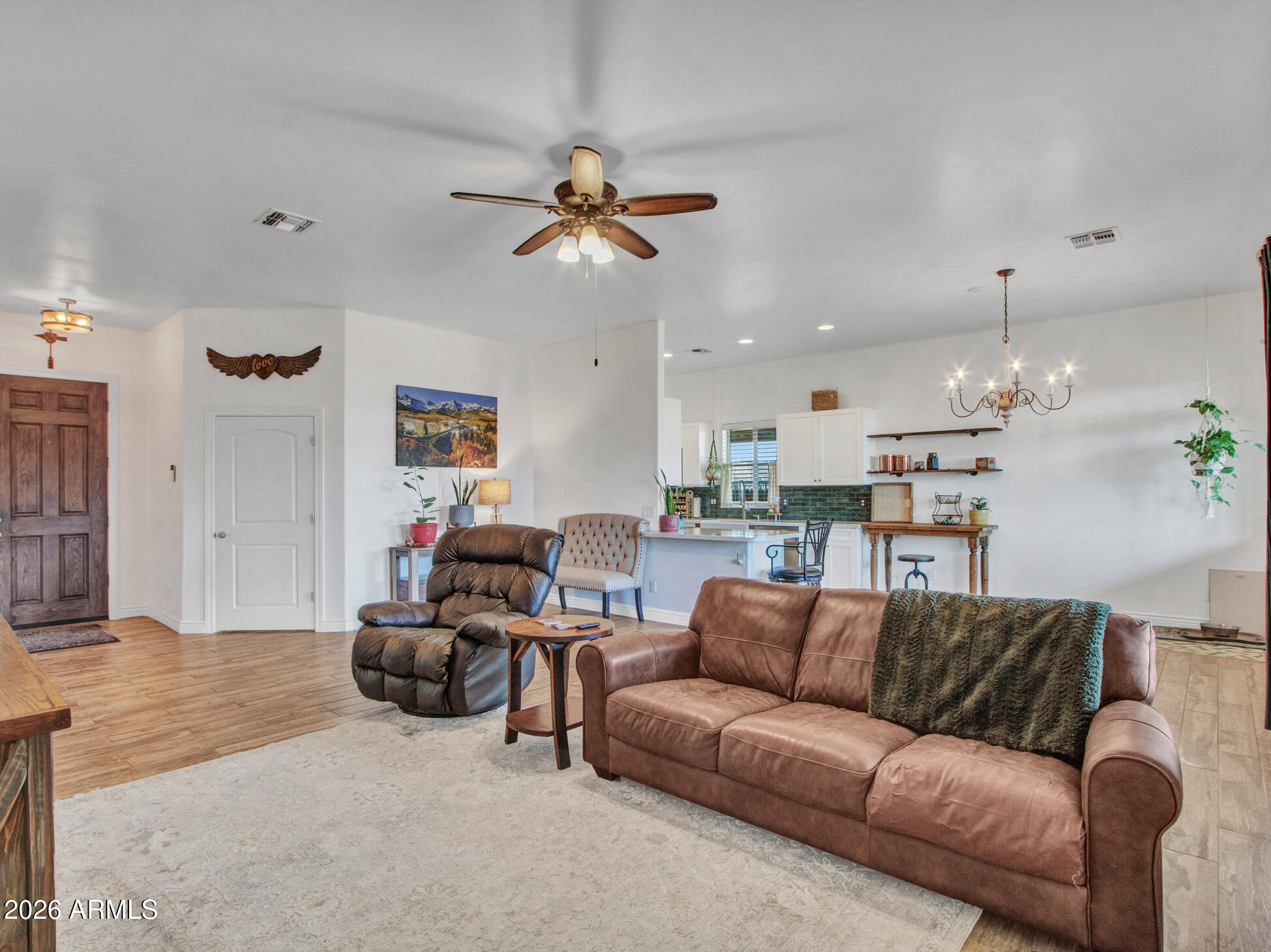 25516 W HUNTER Drive