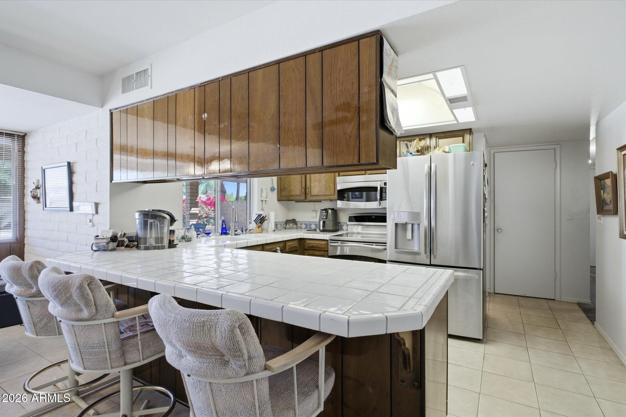 3118 W SUNNYSIDE Avenue