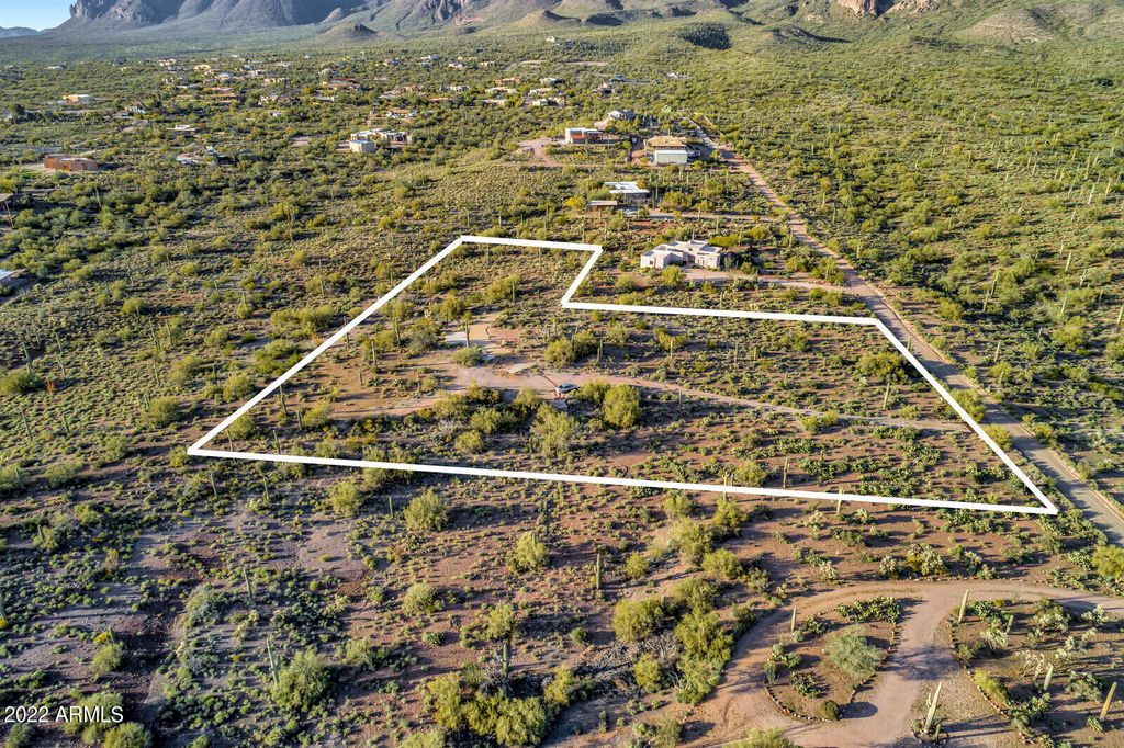 Photo of 3750 S Blackhawk Road #047A, Gold Canyon, AZ 85118 (MLS # 6925436)