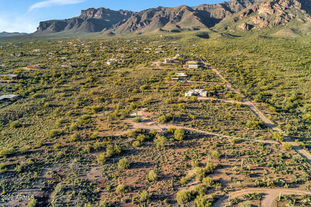 Photo of 3750 S Blackhawk Road #047A, Gold Canyon, AZ 85118 (MLS # 6925436)