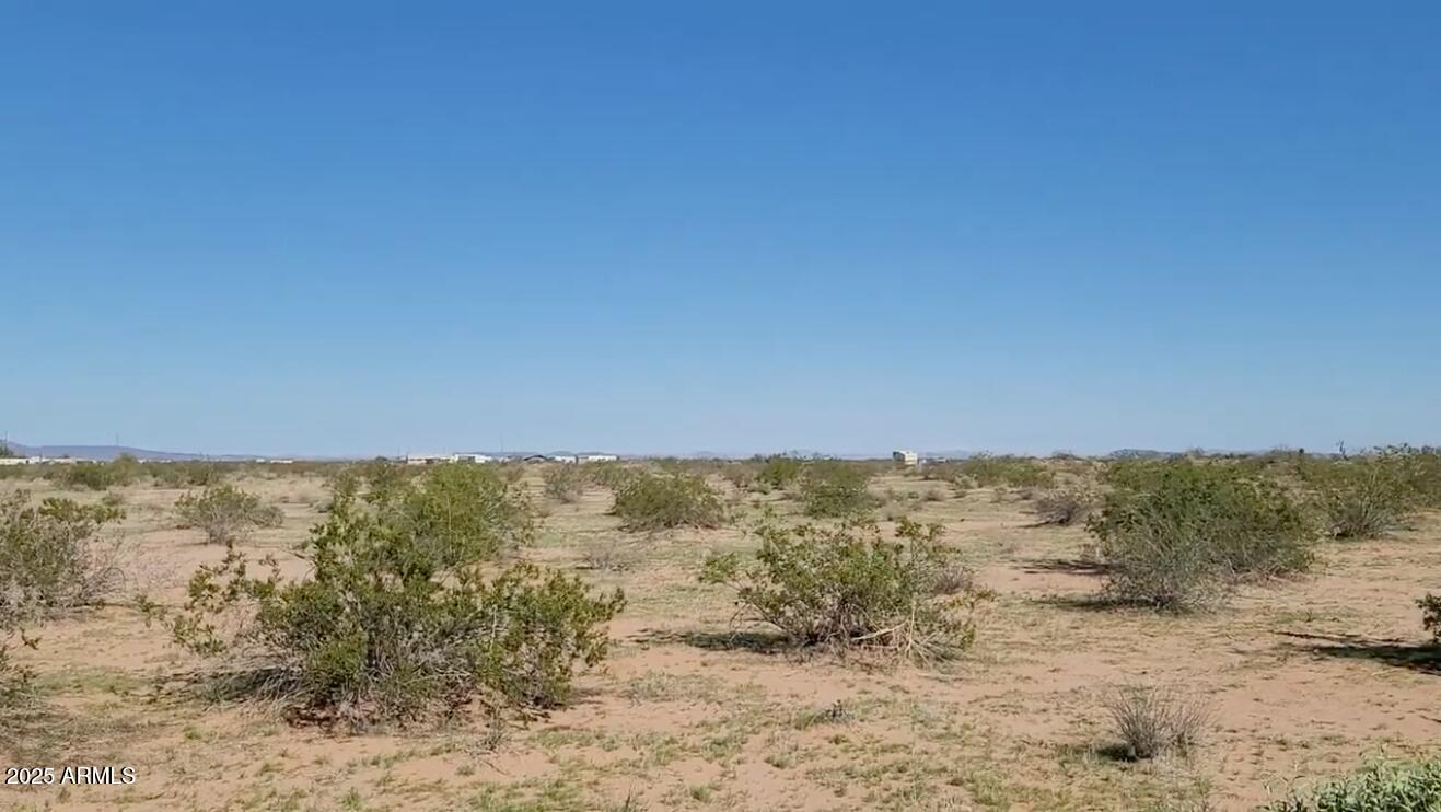 1 Acre Tamarisk Road 328