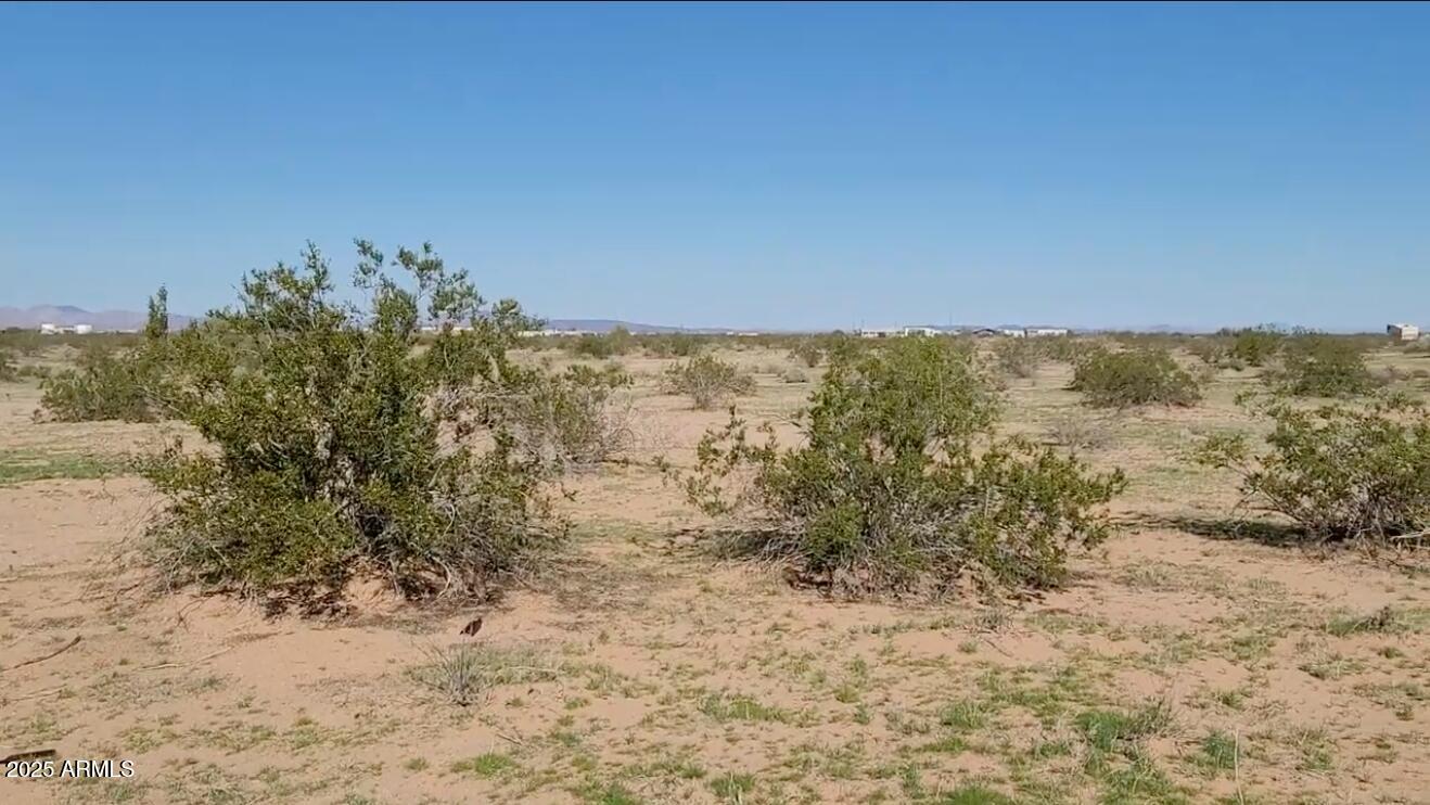 1 Acre Tamarisk Road 328