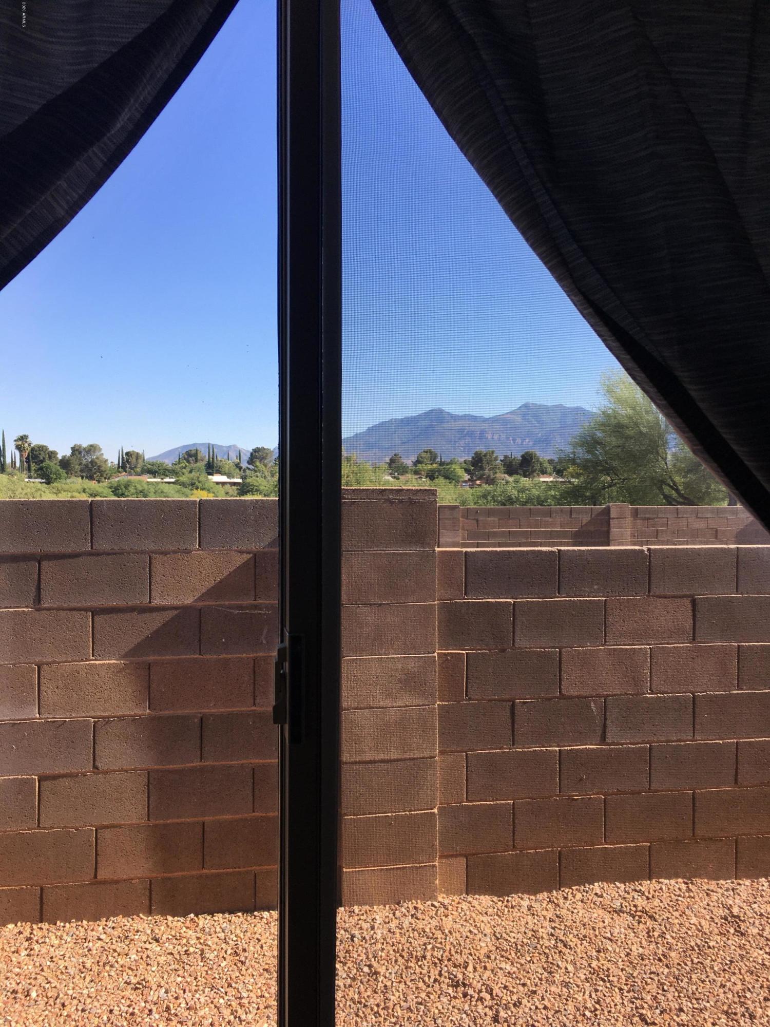SIERRA SPRINGS - Residential