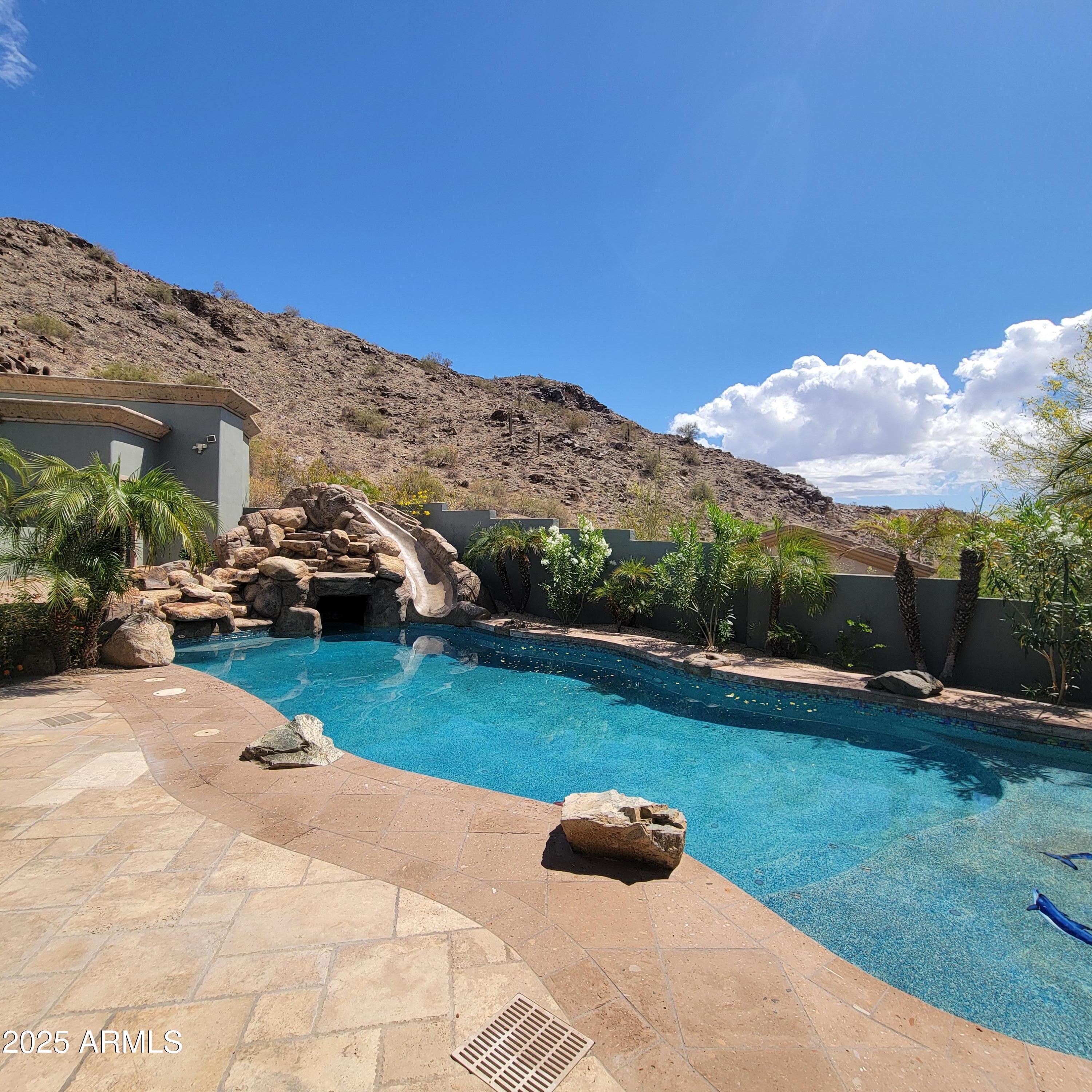 13811 S CANYON Drive