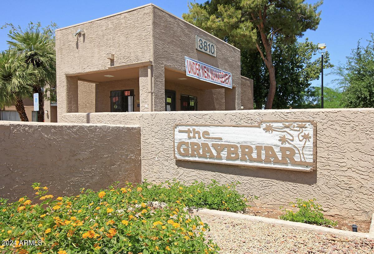 3810 N MARYVALE Parkway 1098