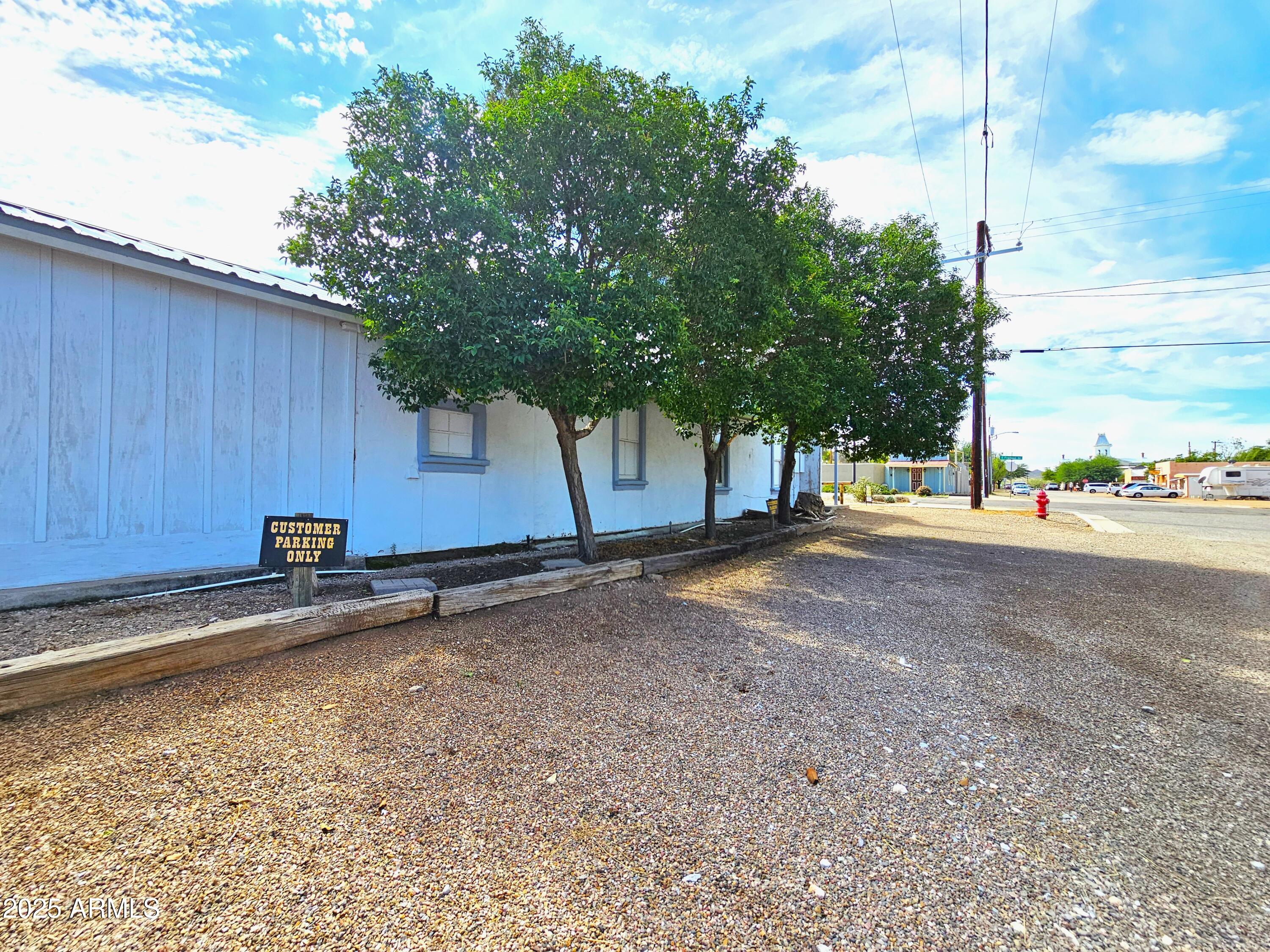 TOMBSTONE - Commercial Sale