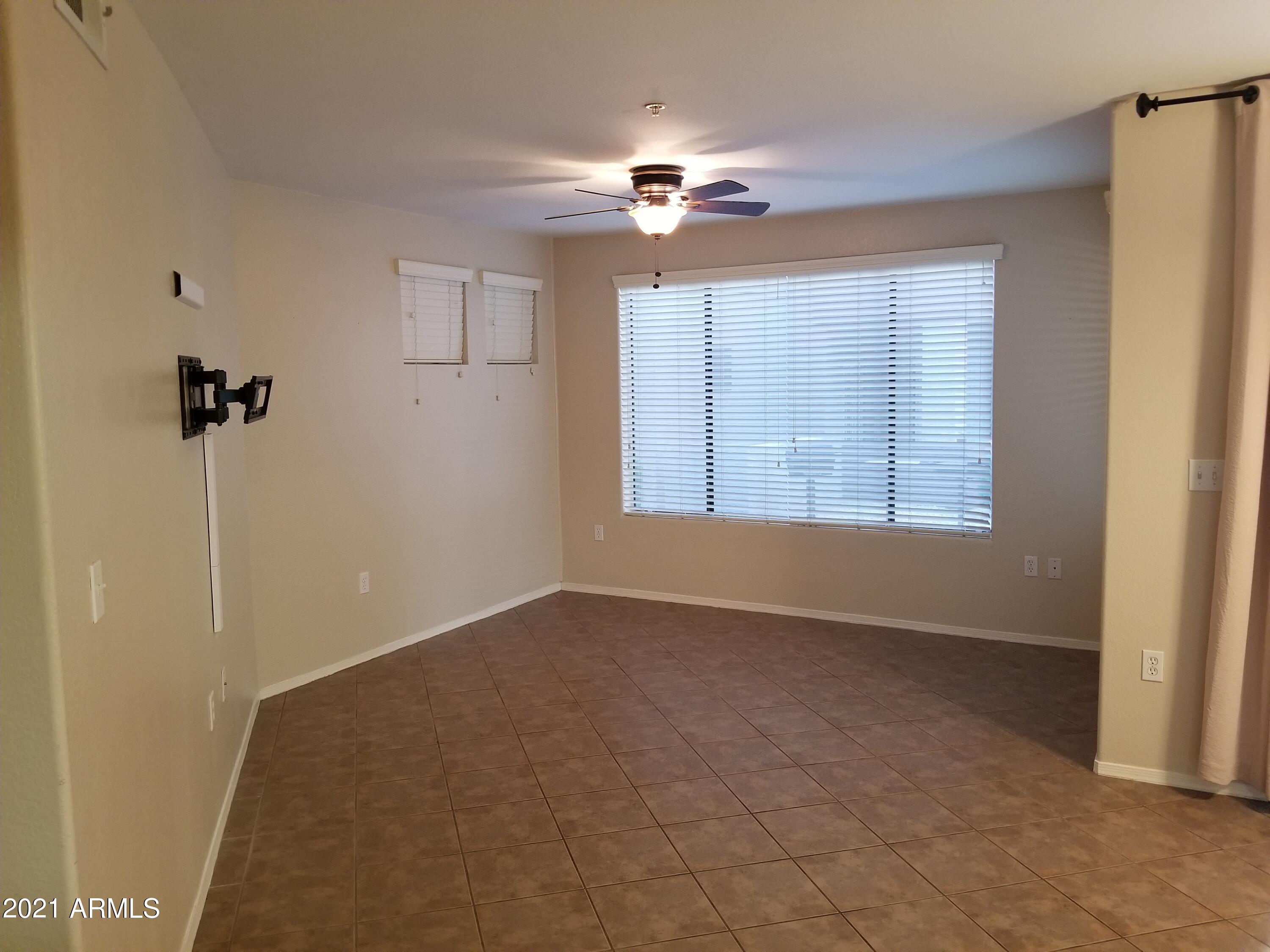 3848 N 3rd Avenue Unit 1086