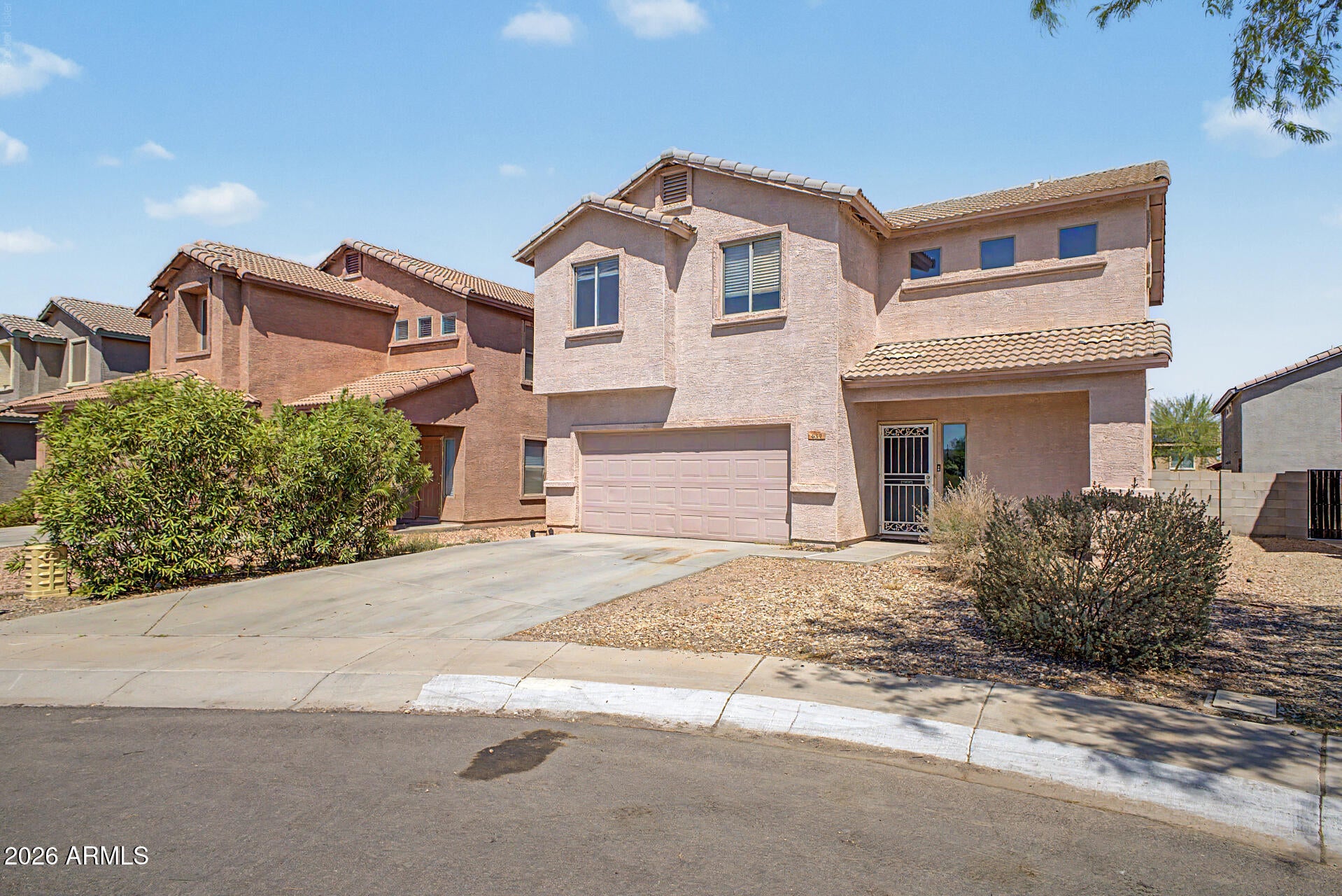 634 E DEKALB Lane